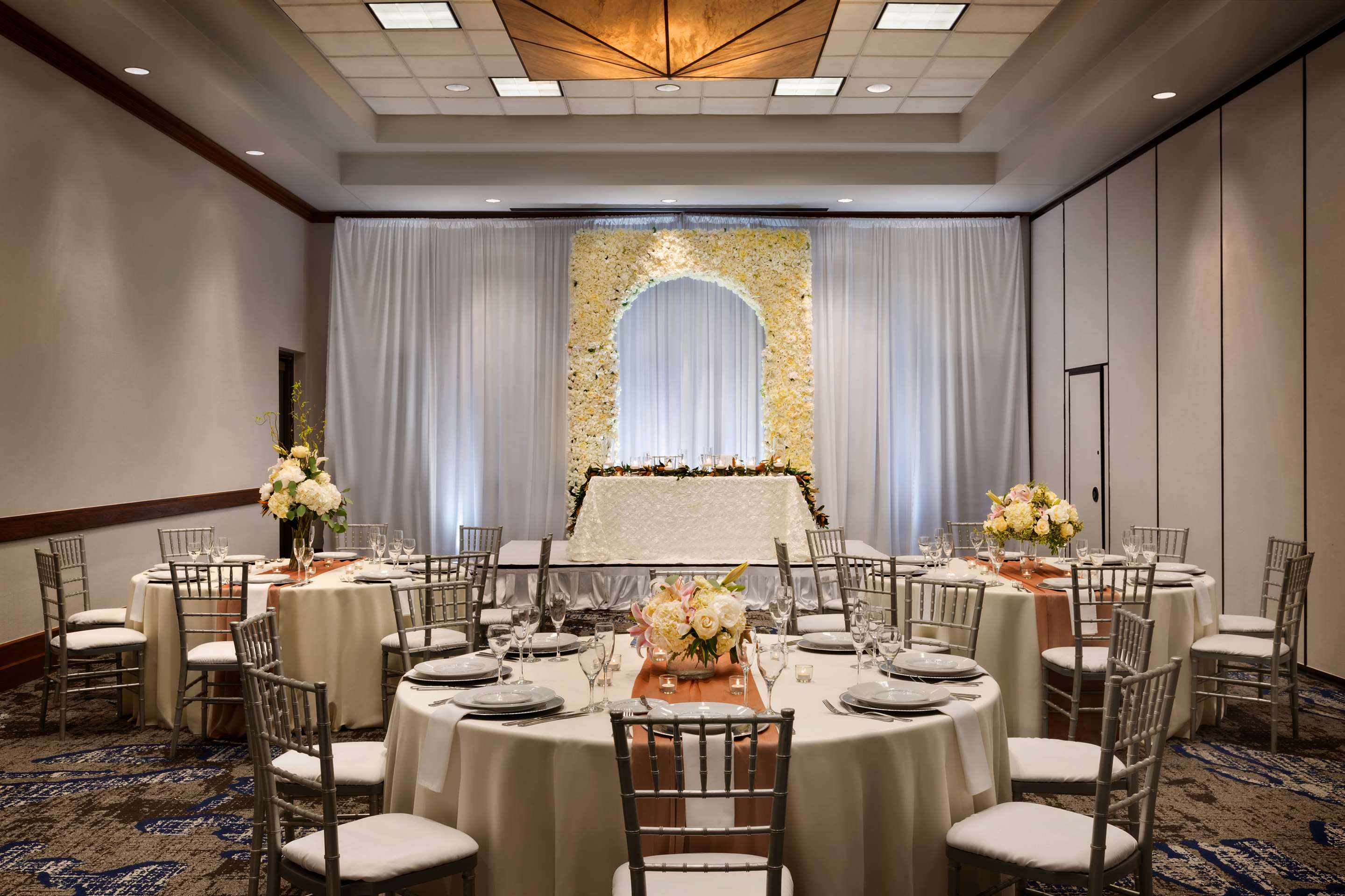 Meeting Room | Embassy Suites Dallas - DFW Airport North