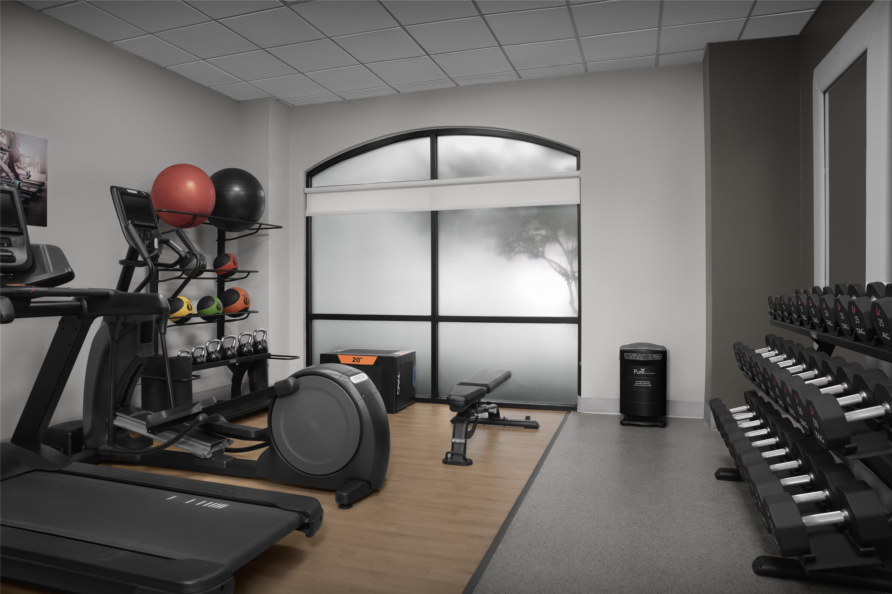 Health club fitness center gym | Embassy Suites by Hilton Dallas Near the Galleria