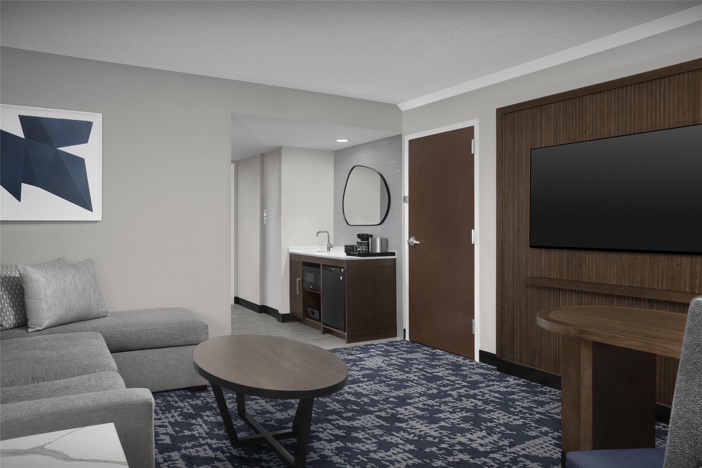 Guest room