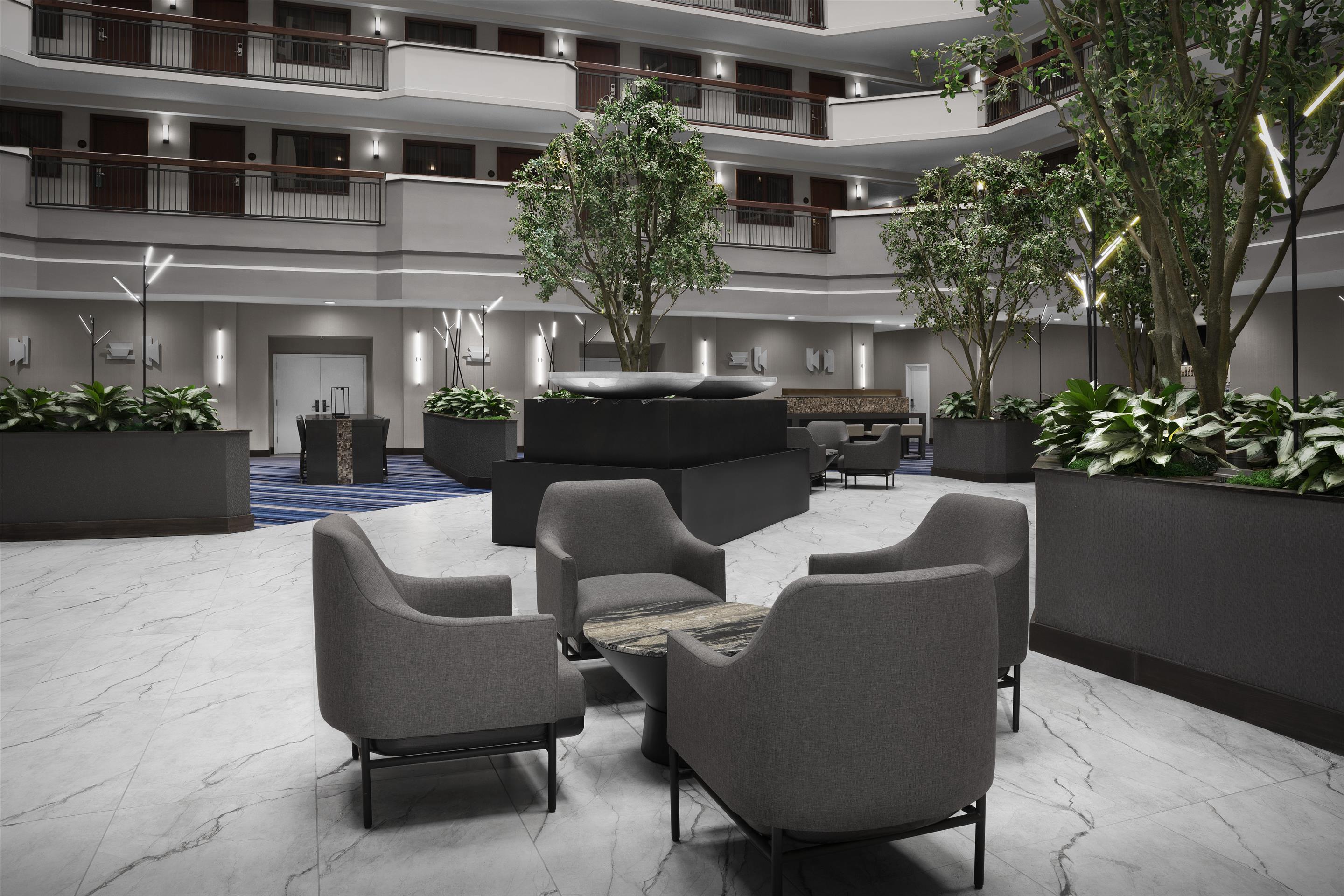 Lobby | Embassy Suites by Hilton Dallas Near the Galleria