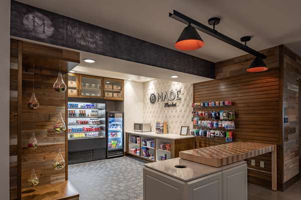 Restaurant - DoubleTree by Hilton Farmers Branch - I-635, Exit 28