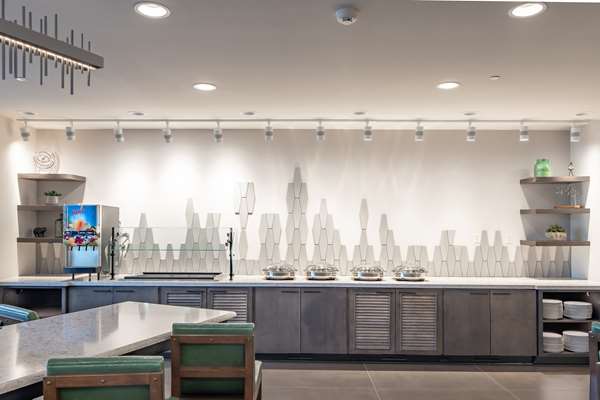 Restaurant - DoubleTree by Hilton Farmers Branch - I-635, Exit 28