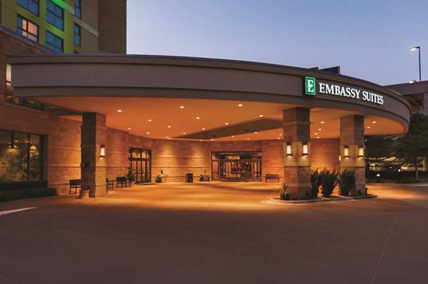 Exterior view - Embassy Suites Frisco