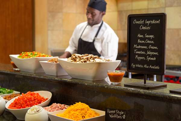 Amenities - Embassy Suites Frisco