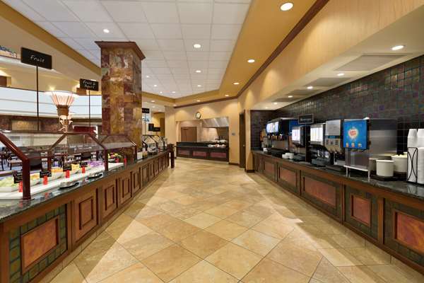 Amenities - Embassy Suites Frisco