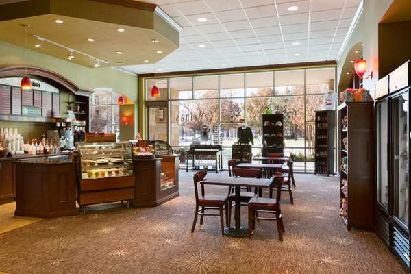 Restaurant - Embassy Suites Frisco