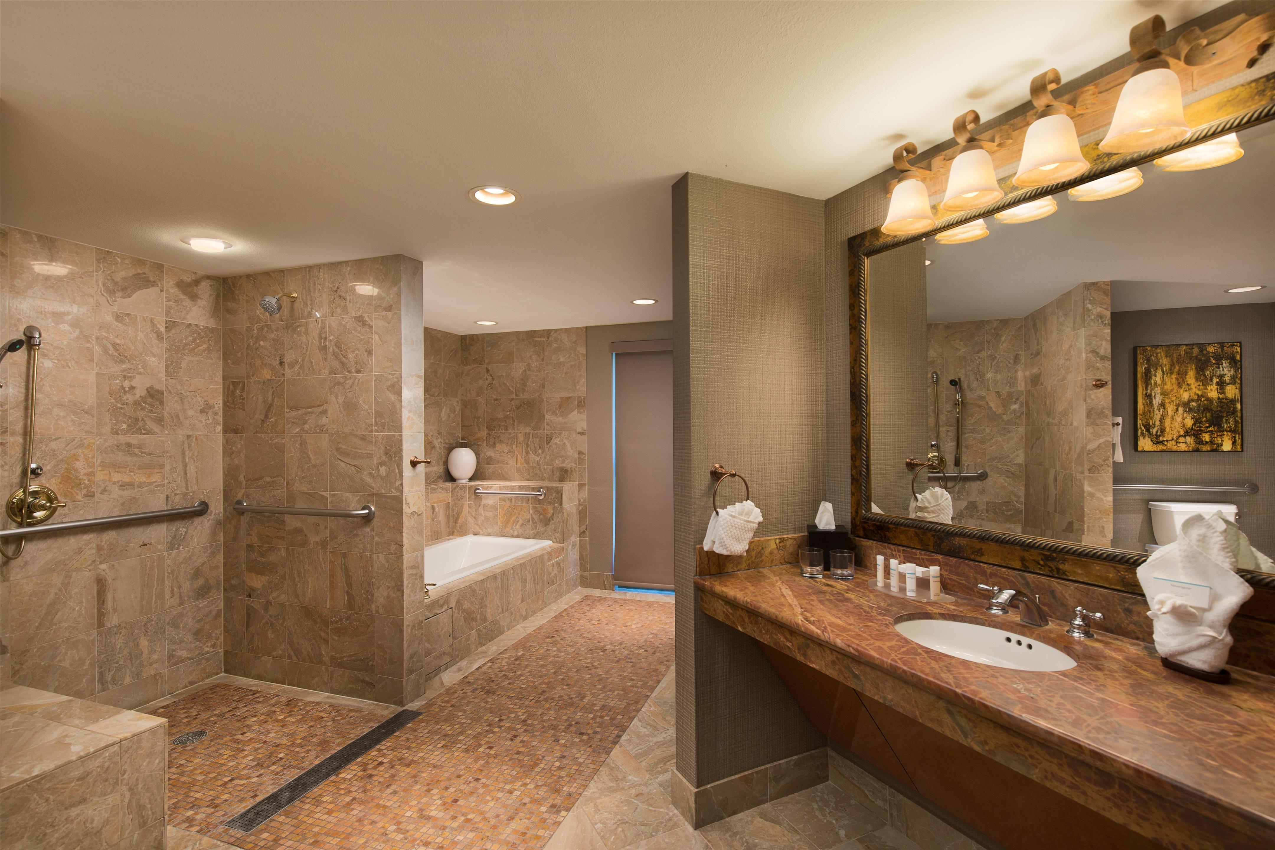 Guest room bath