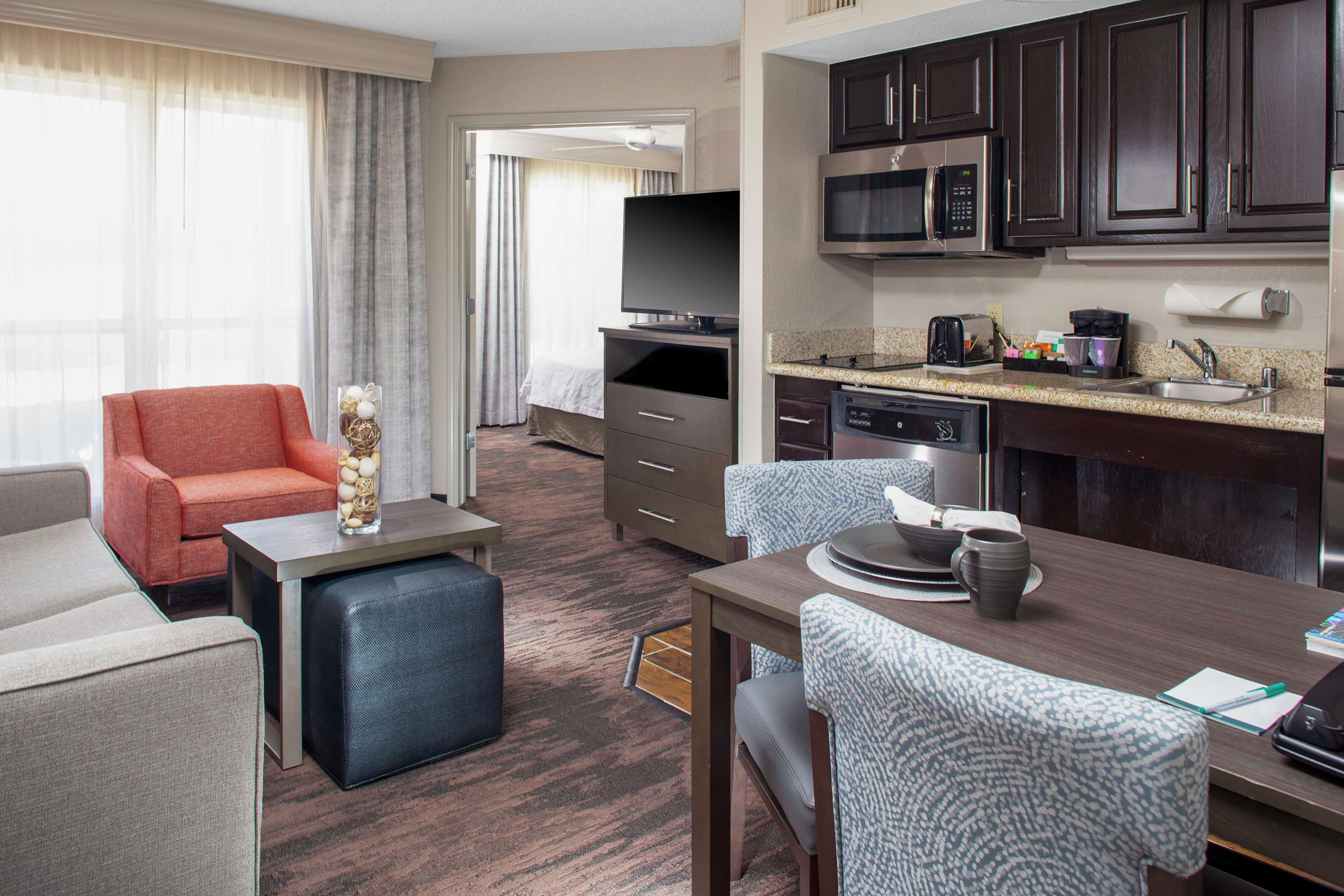 Guest room