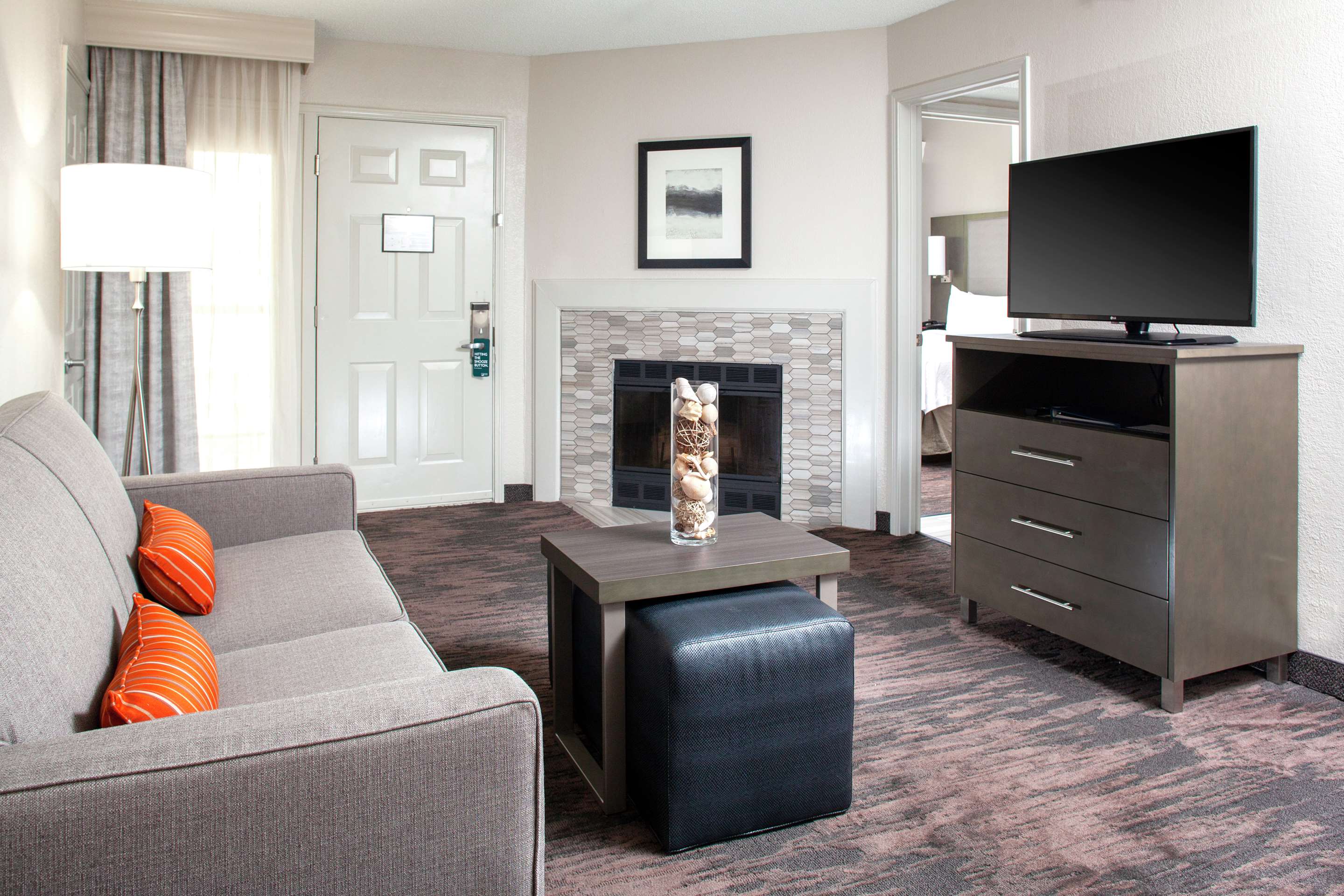 Guest room