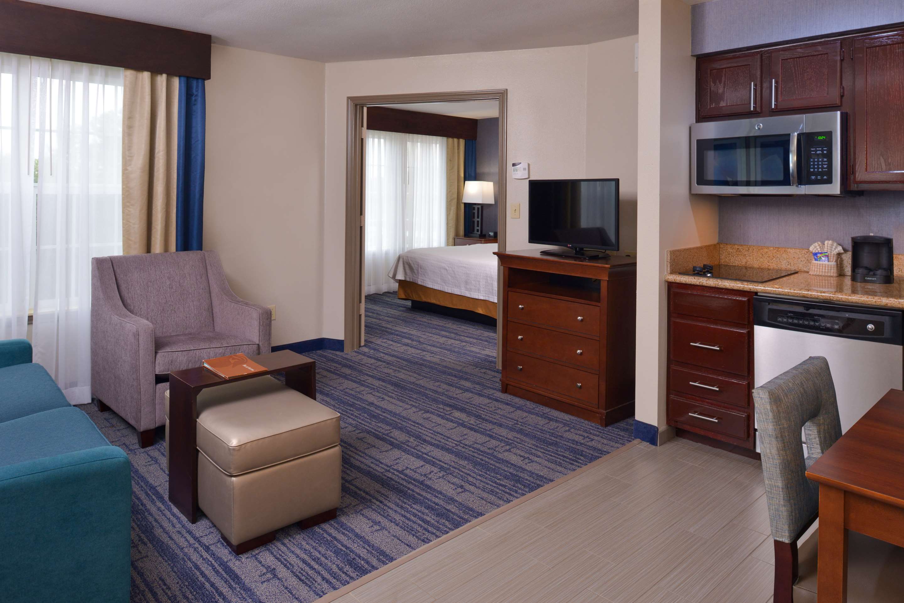Guest room
