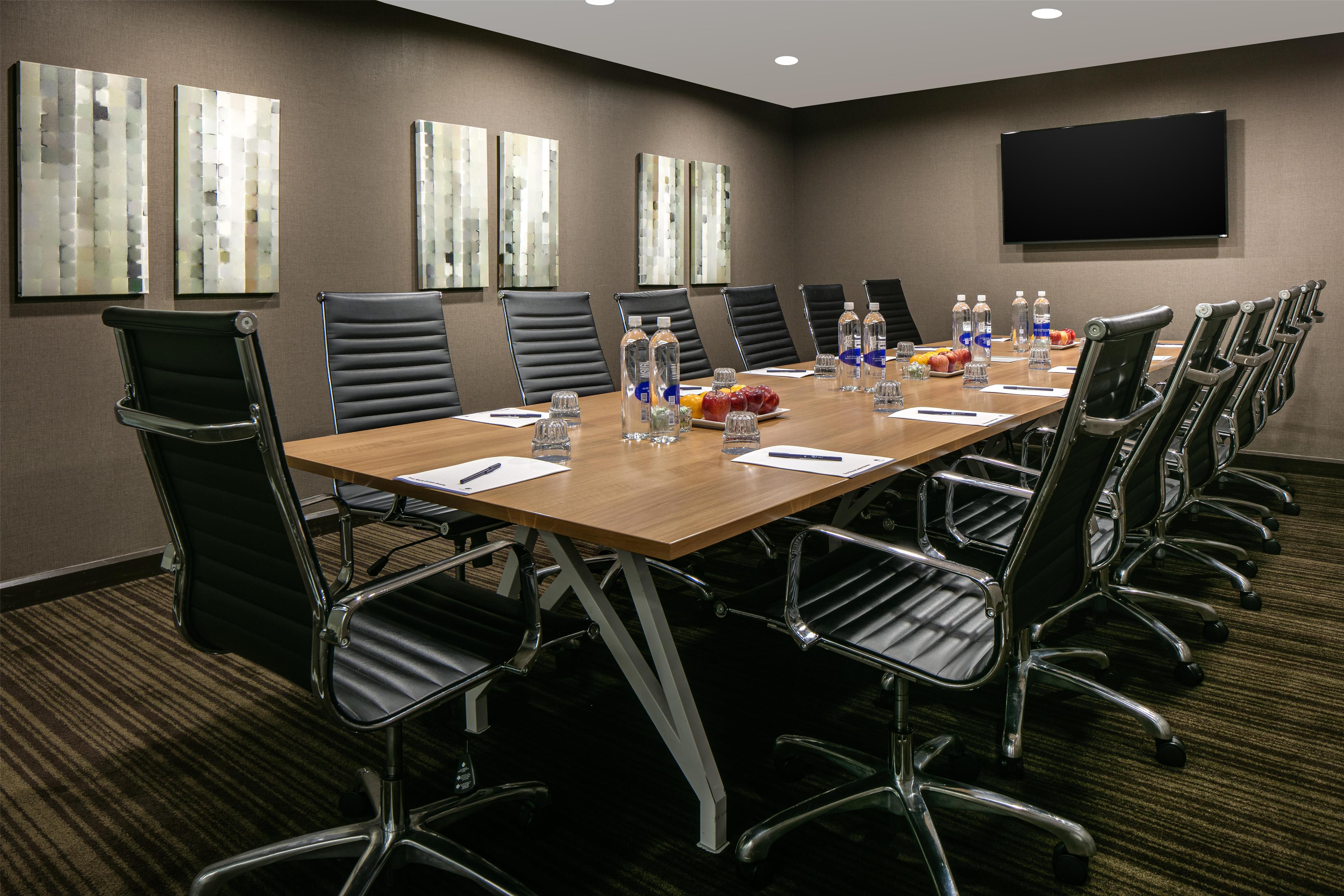 Meeting Room | DoubleTree by Hilton Dallas - Market Center