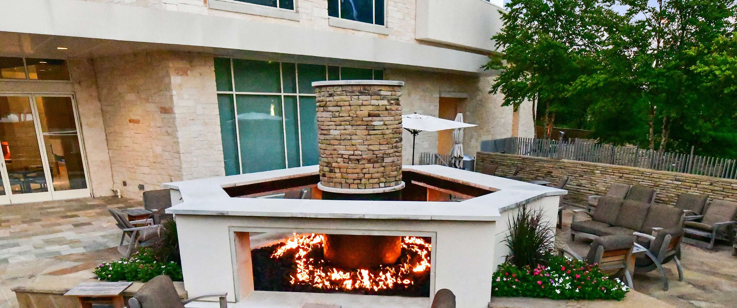 Exterior | Hilton Dallas/Plano Granite Park