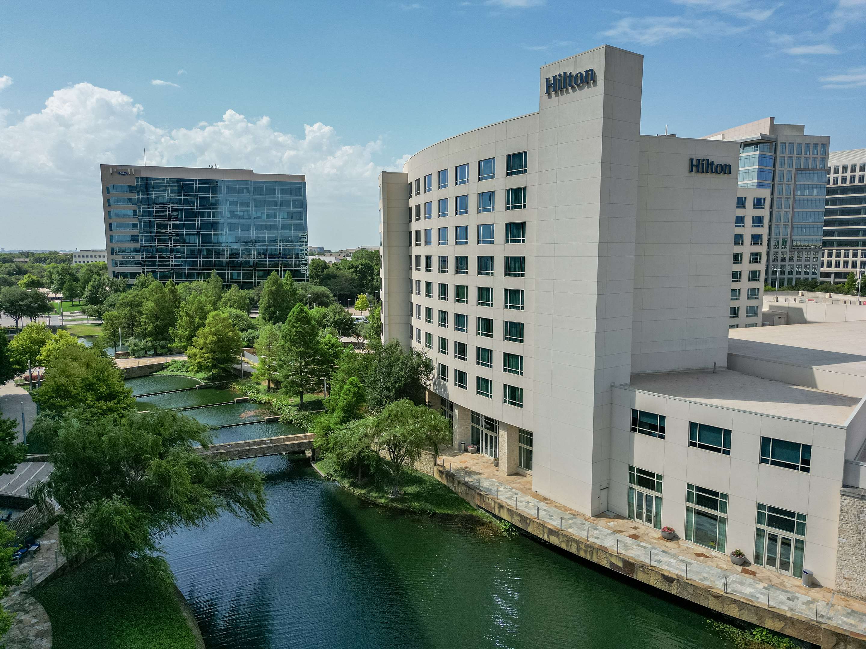 Exterior | Hilton Dallas/Plano Granite Park