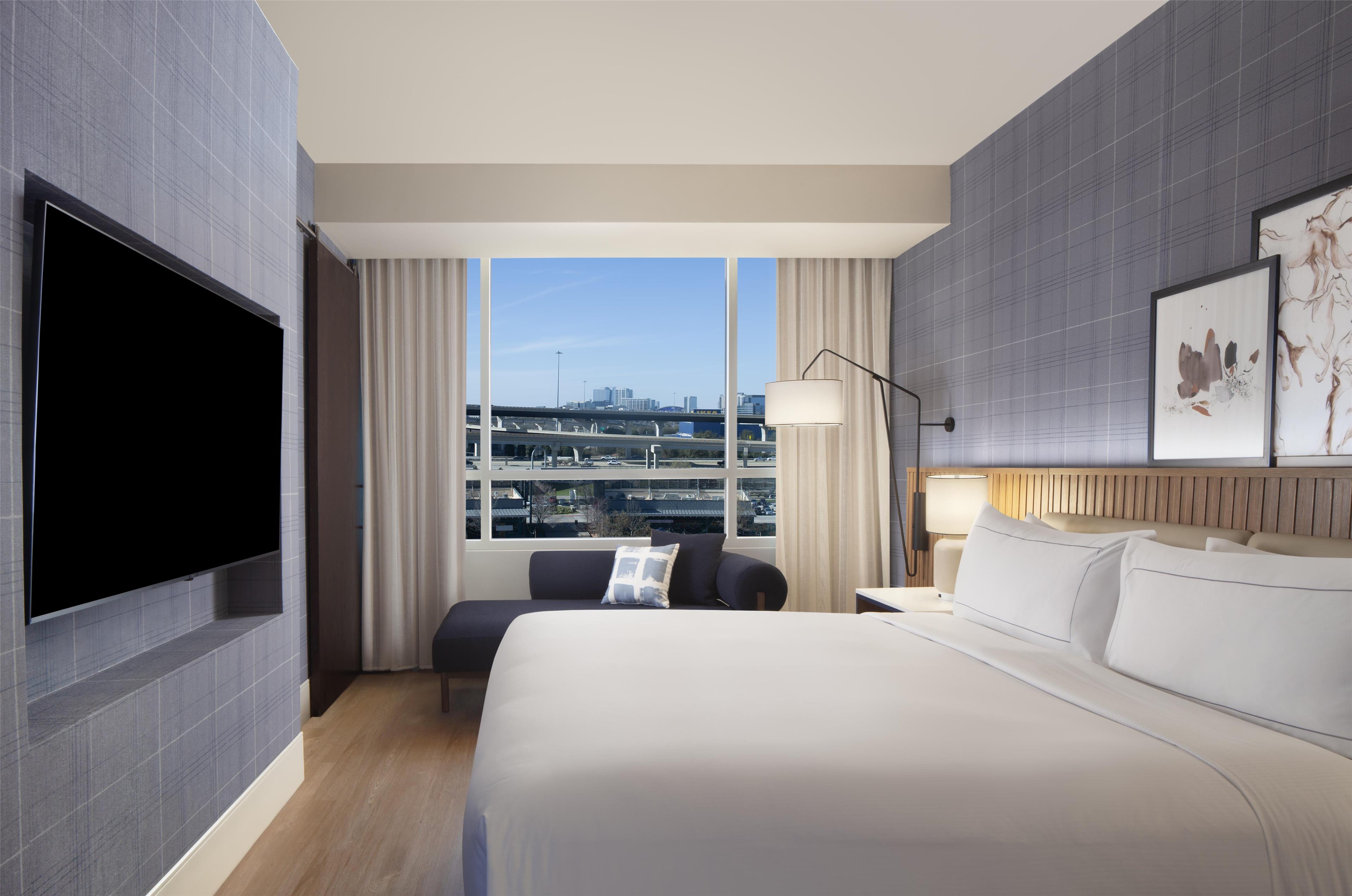 Hilton Dallas/Plano Granite Park Room Type - 1 KING BED STUDIO SUITE