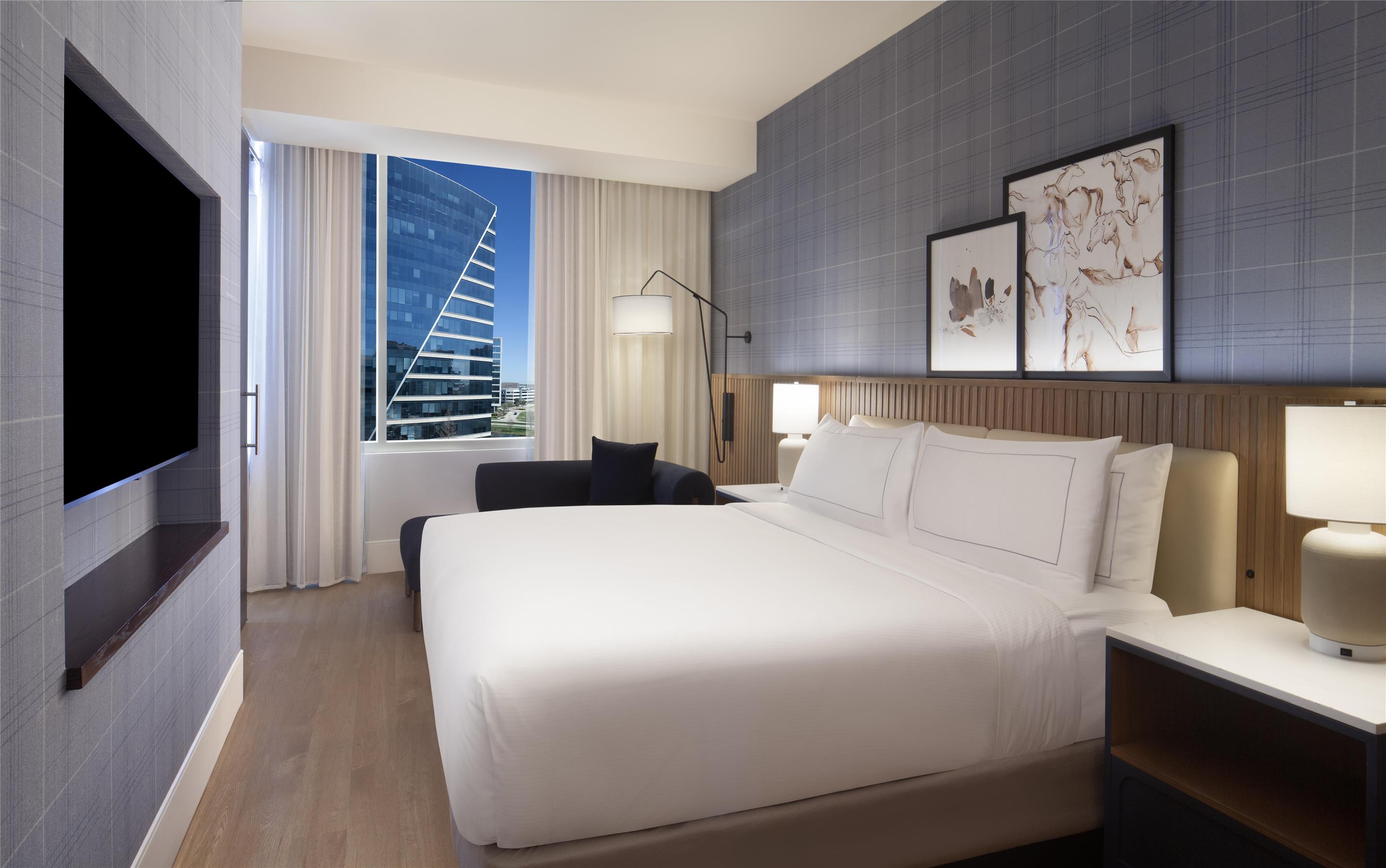 Guest room