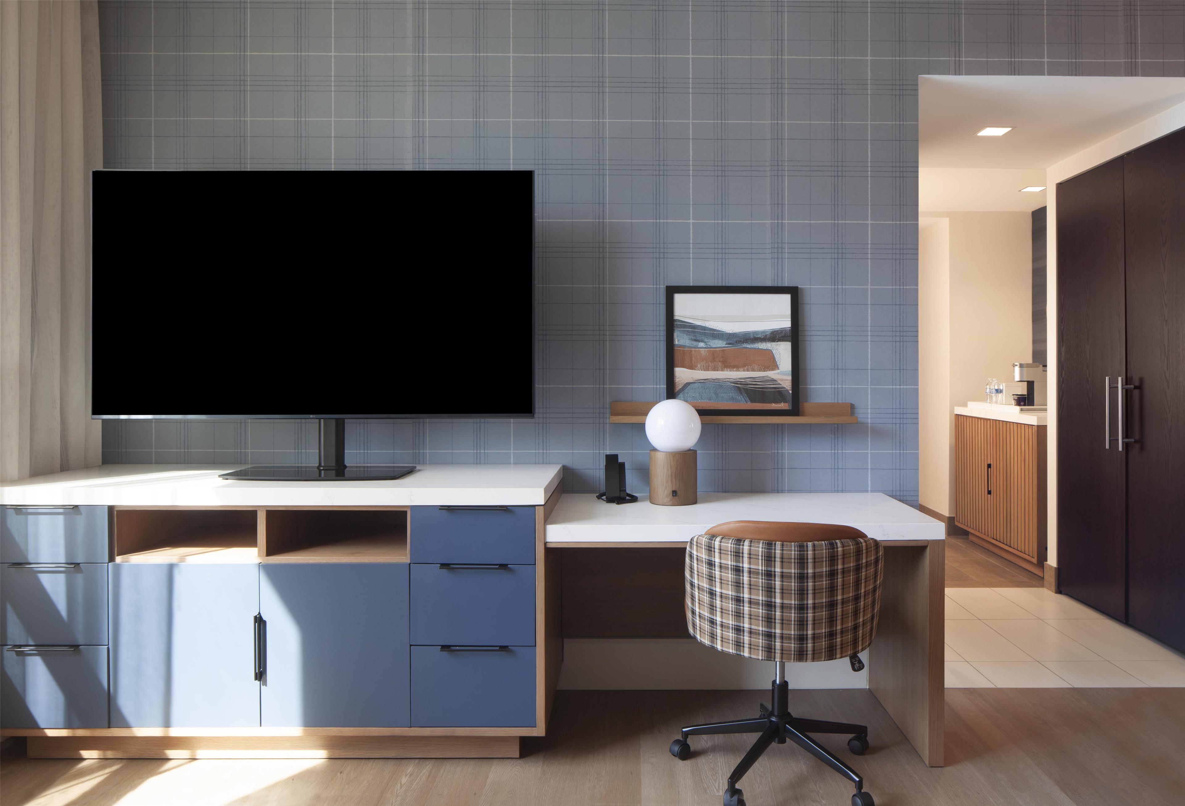 Hilton Dallas/Plano Granite Park Room Type - 1 KG CRNR DLX