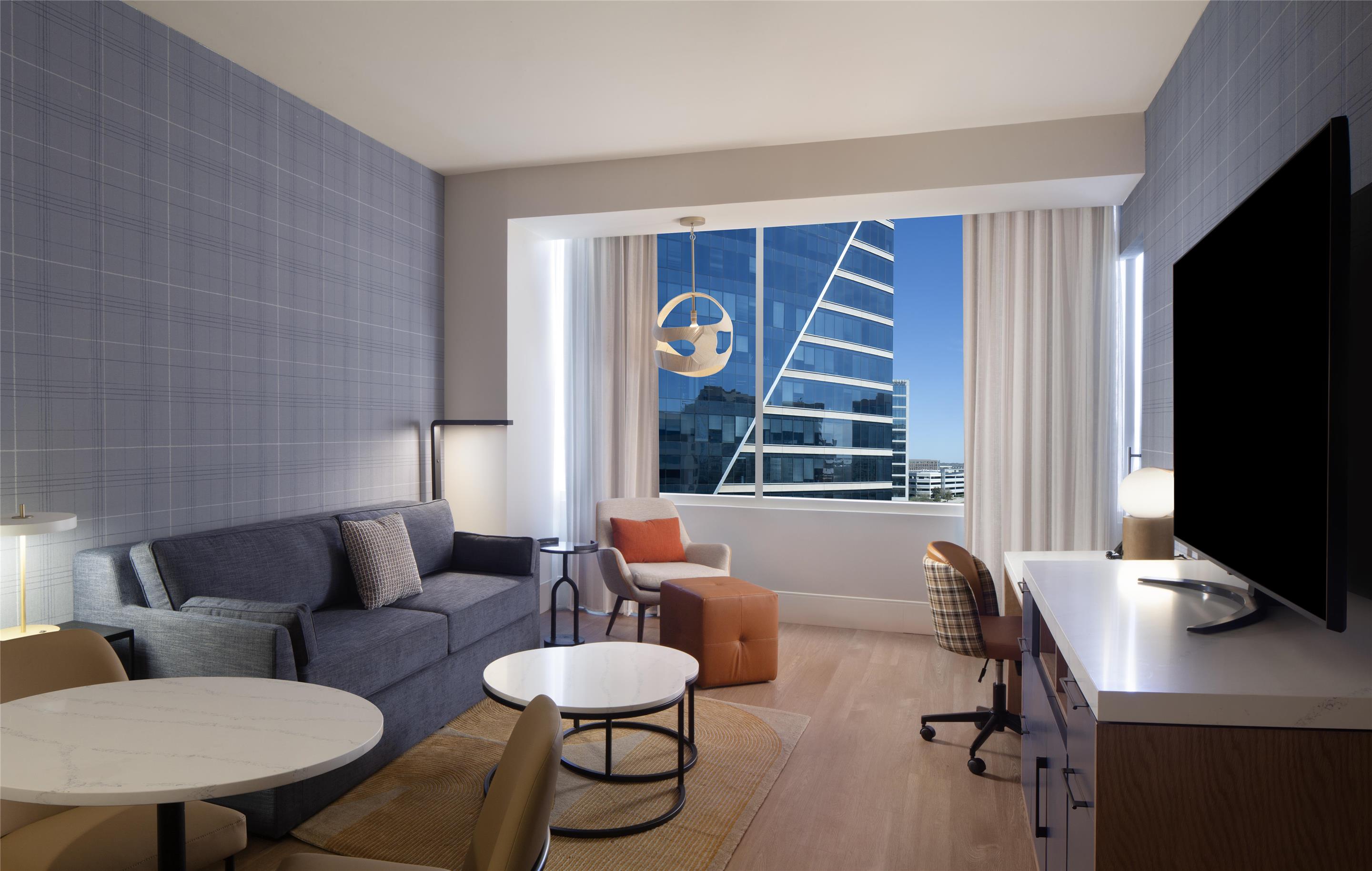 Guest room