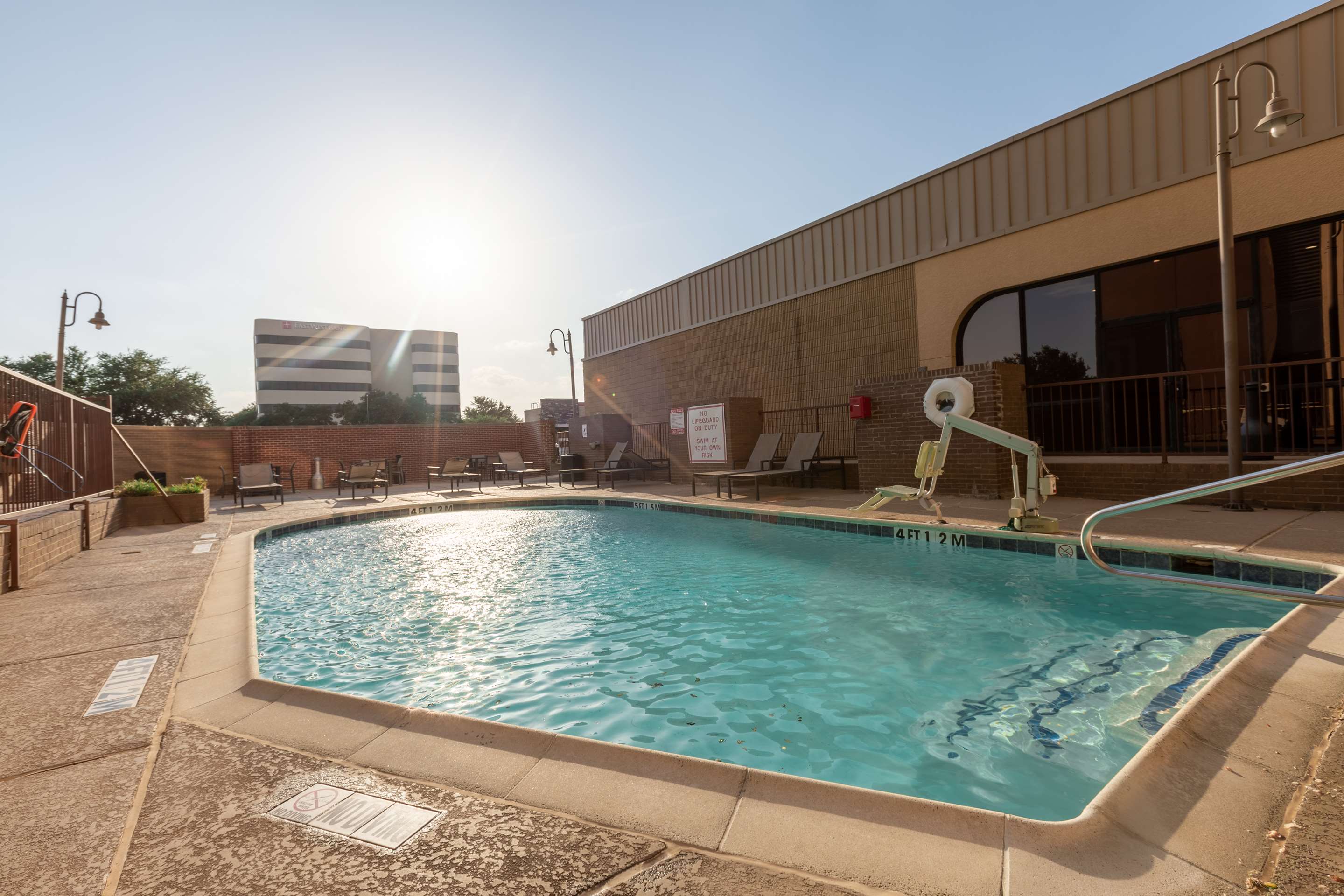 Pool | DoubleTree by Hilton Dallas - Richardson