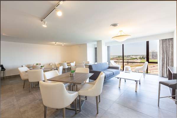 Restaurant - DoubleTree by Hilton Hotel Richardson