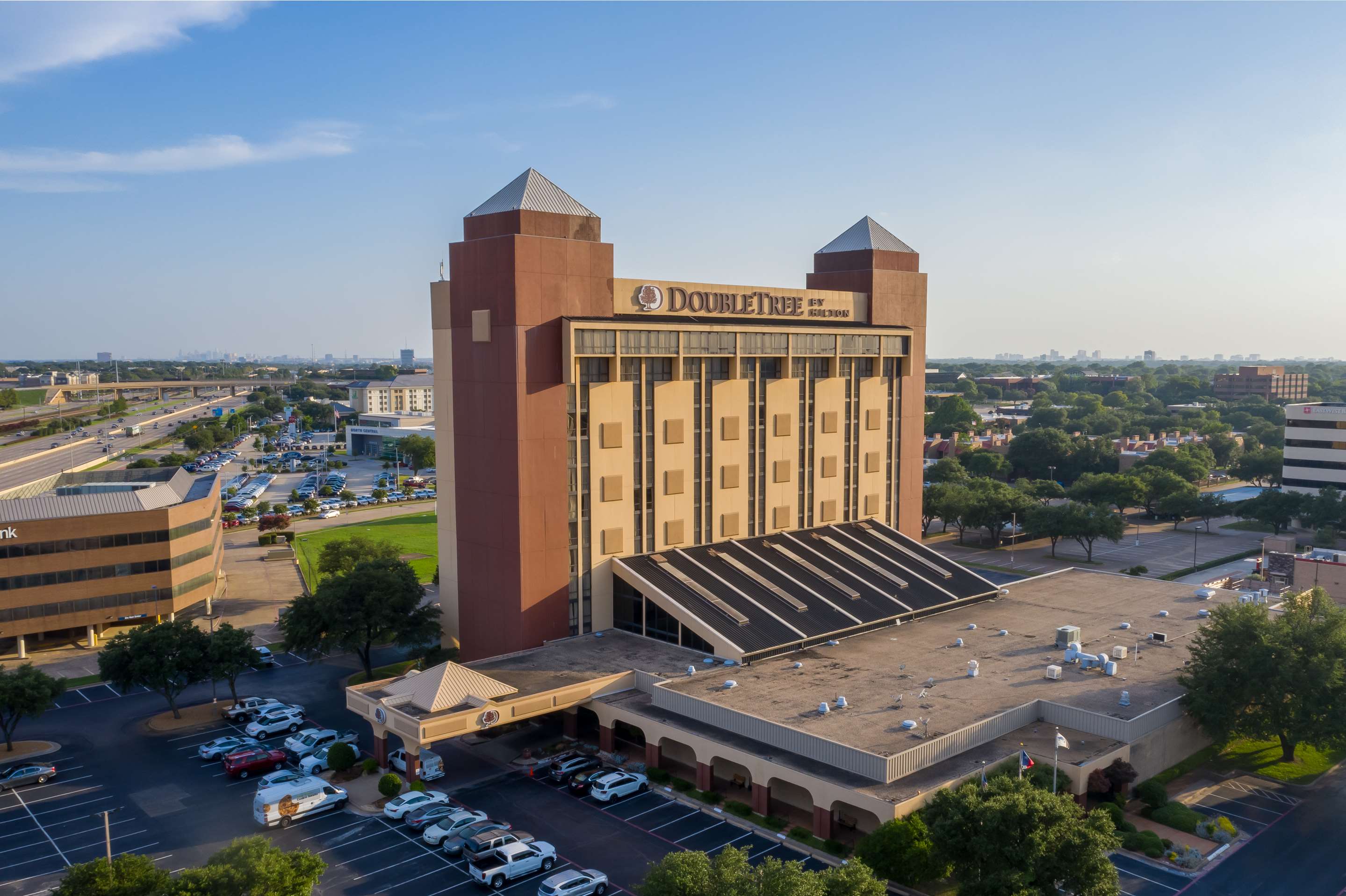 Exterior | DoubleTree by Hilton Dallas - Richardson