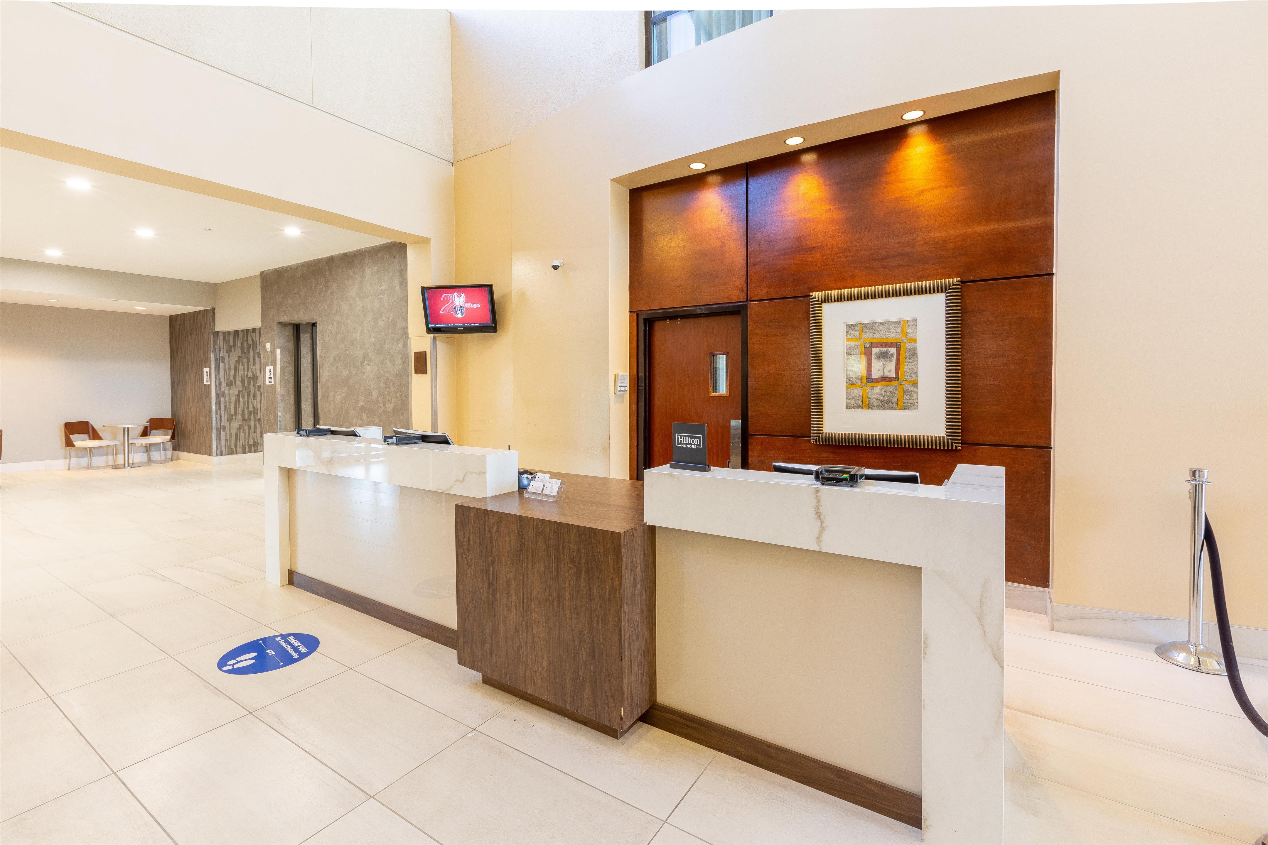 Reception | DoubleTree by Hilton Dallas - Richardson