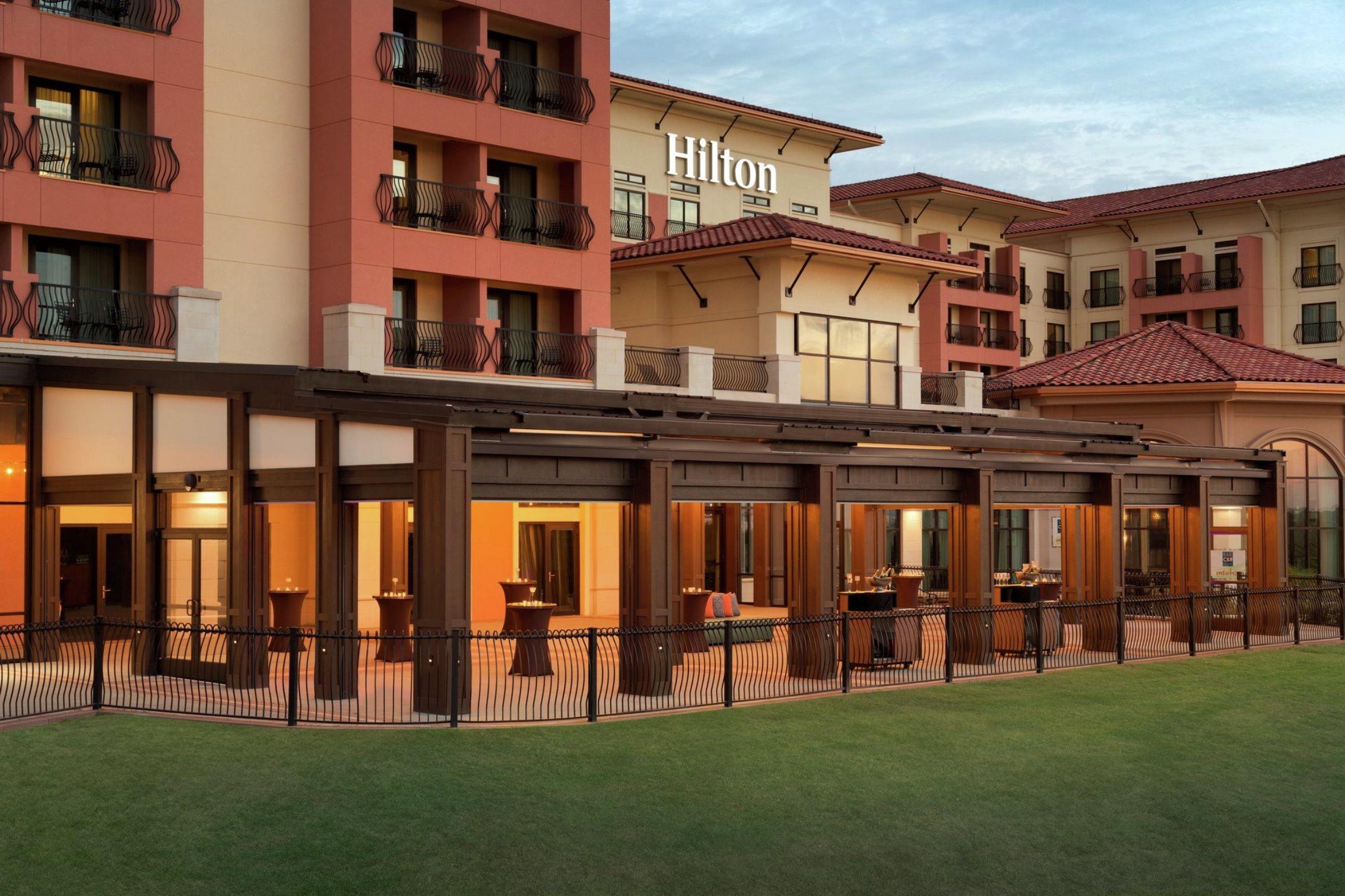 Exterior | Hilton Dallas/Rockwall Lakefront