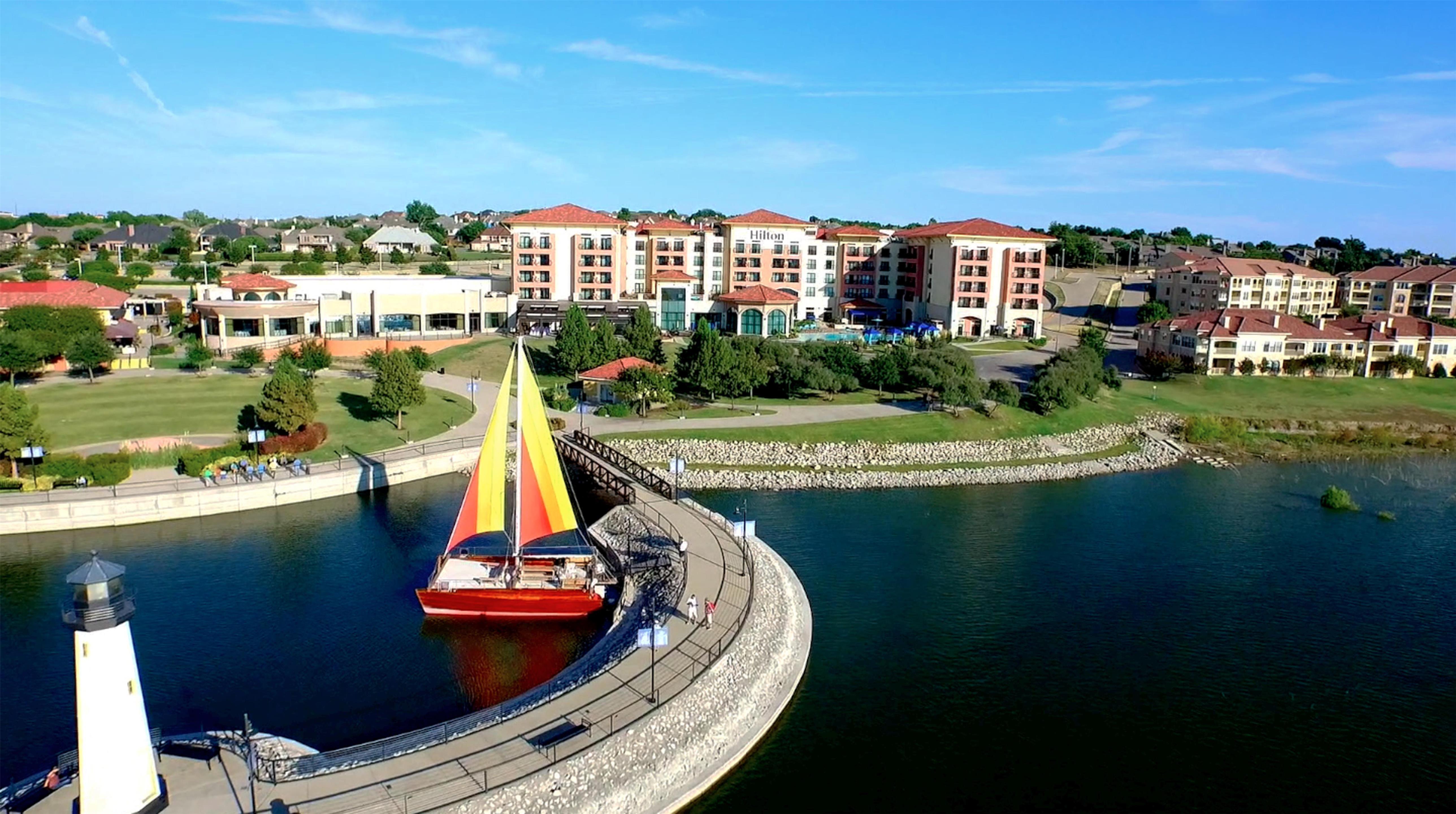 Exterior | Hilton Dallas/Rockwall Lakefront