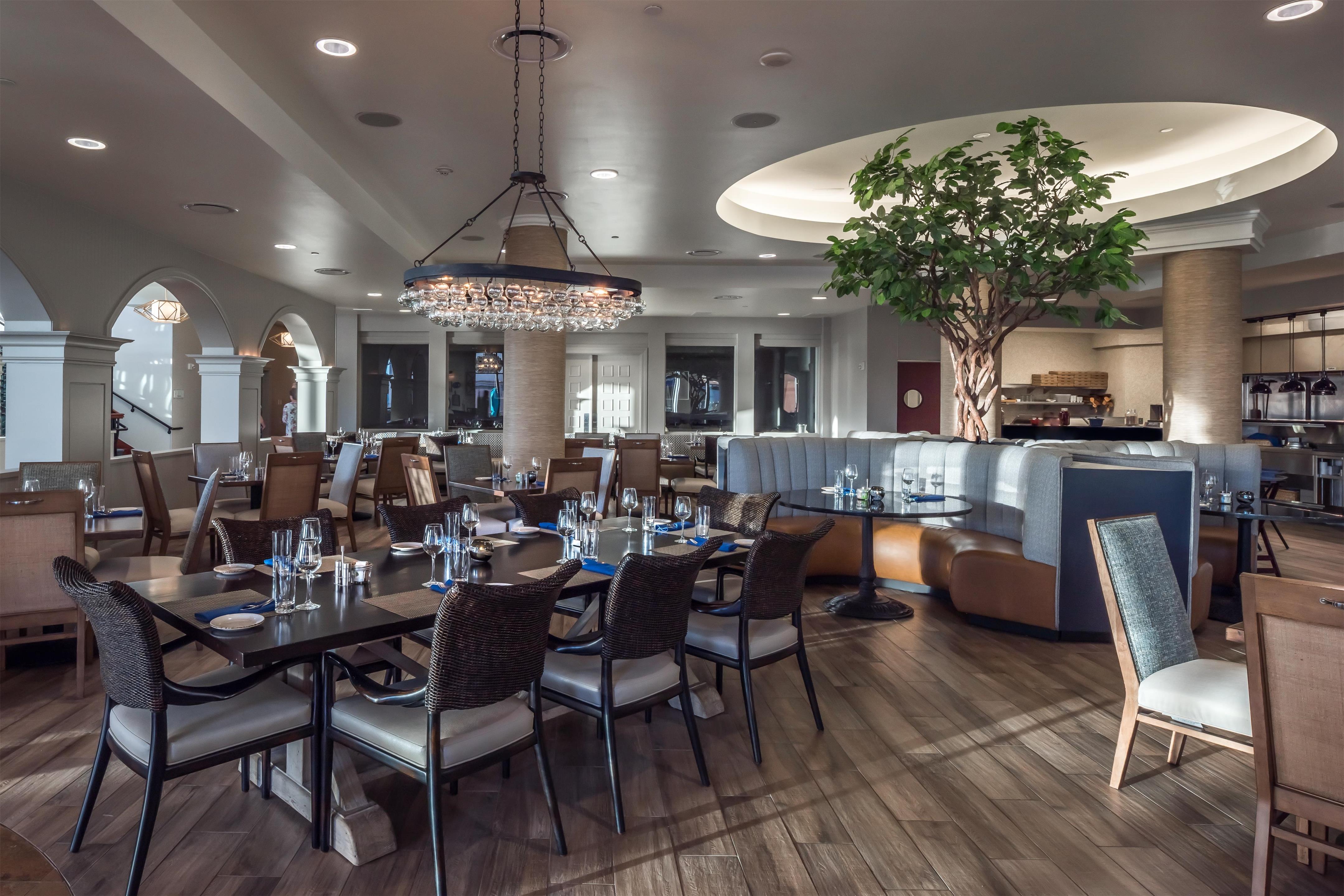 Restaurant | Hilton Dallas/Rockwall Lakefront