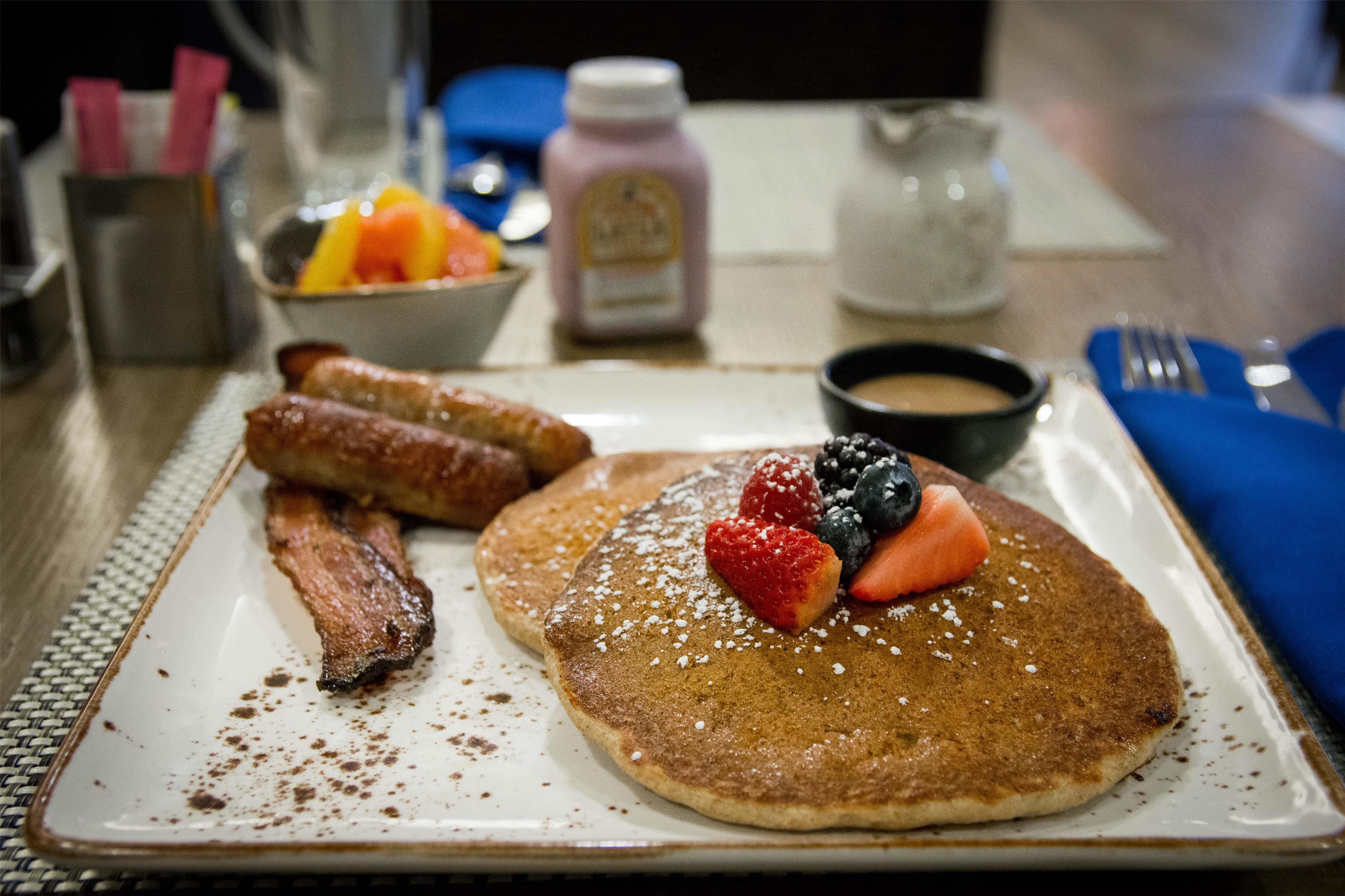 Restaurant | Hilton Dallas/Rockwall Lakefront