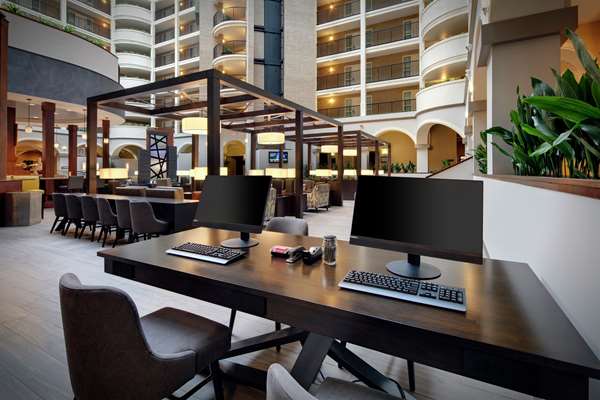 Conference Area - Embassy Suites Park Central Dallas