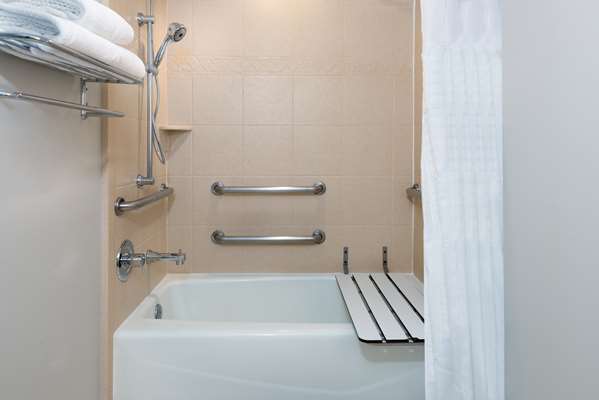  - Embassy Suites Park Central Dallas