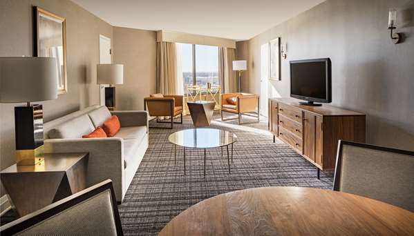  - DoubleTree by Hilton Hotel Galleria Dallas