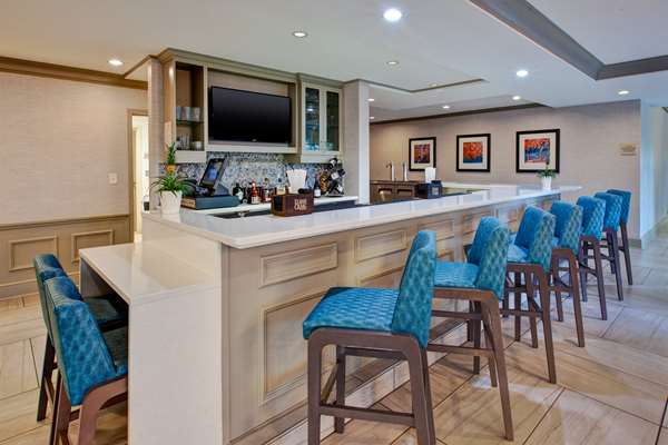 Bar - Hilton Garden Inn Beavercreek