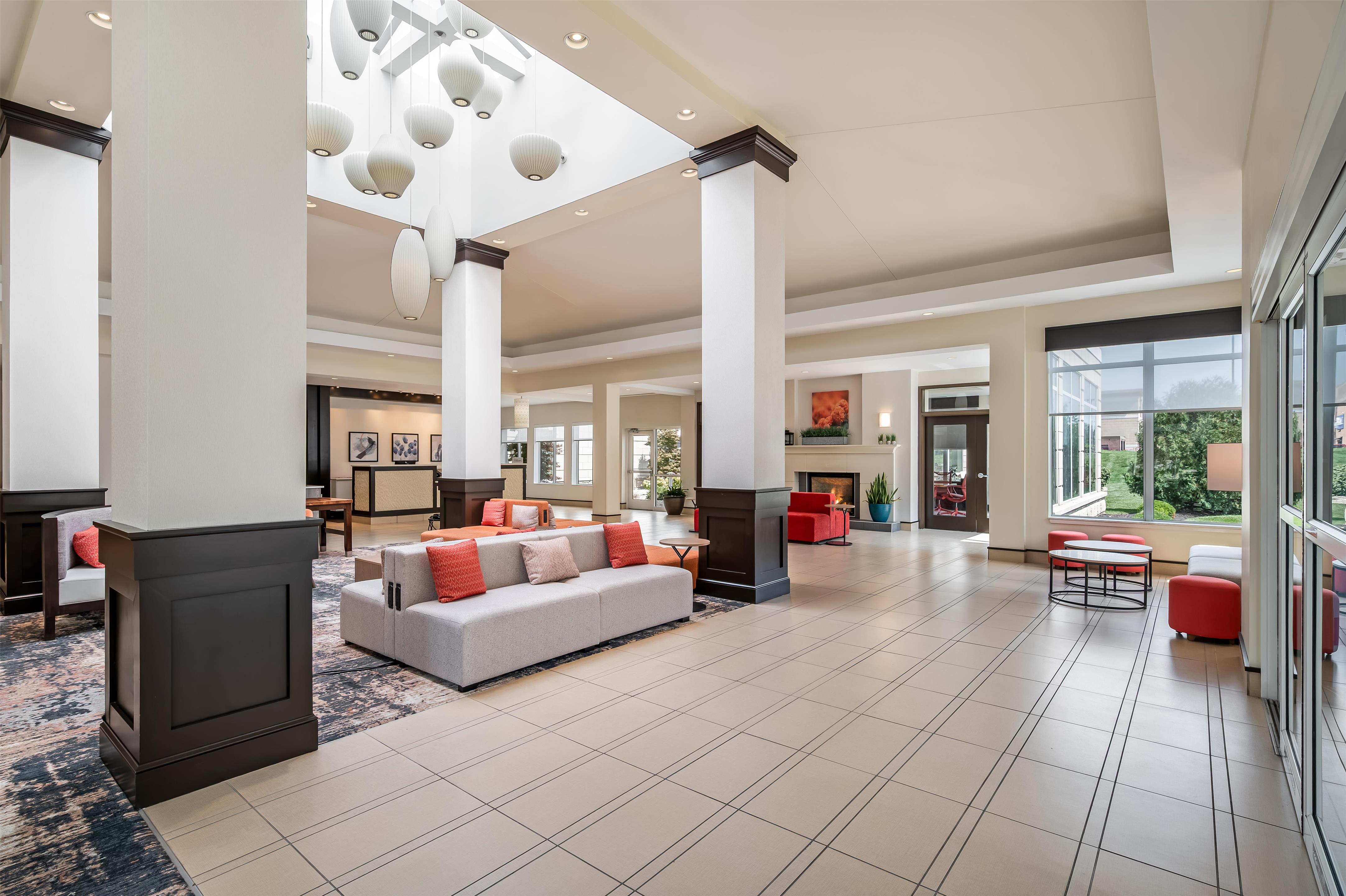 Lobby | Hilton Garden Inn Dayton South-Austin Landing