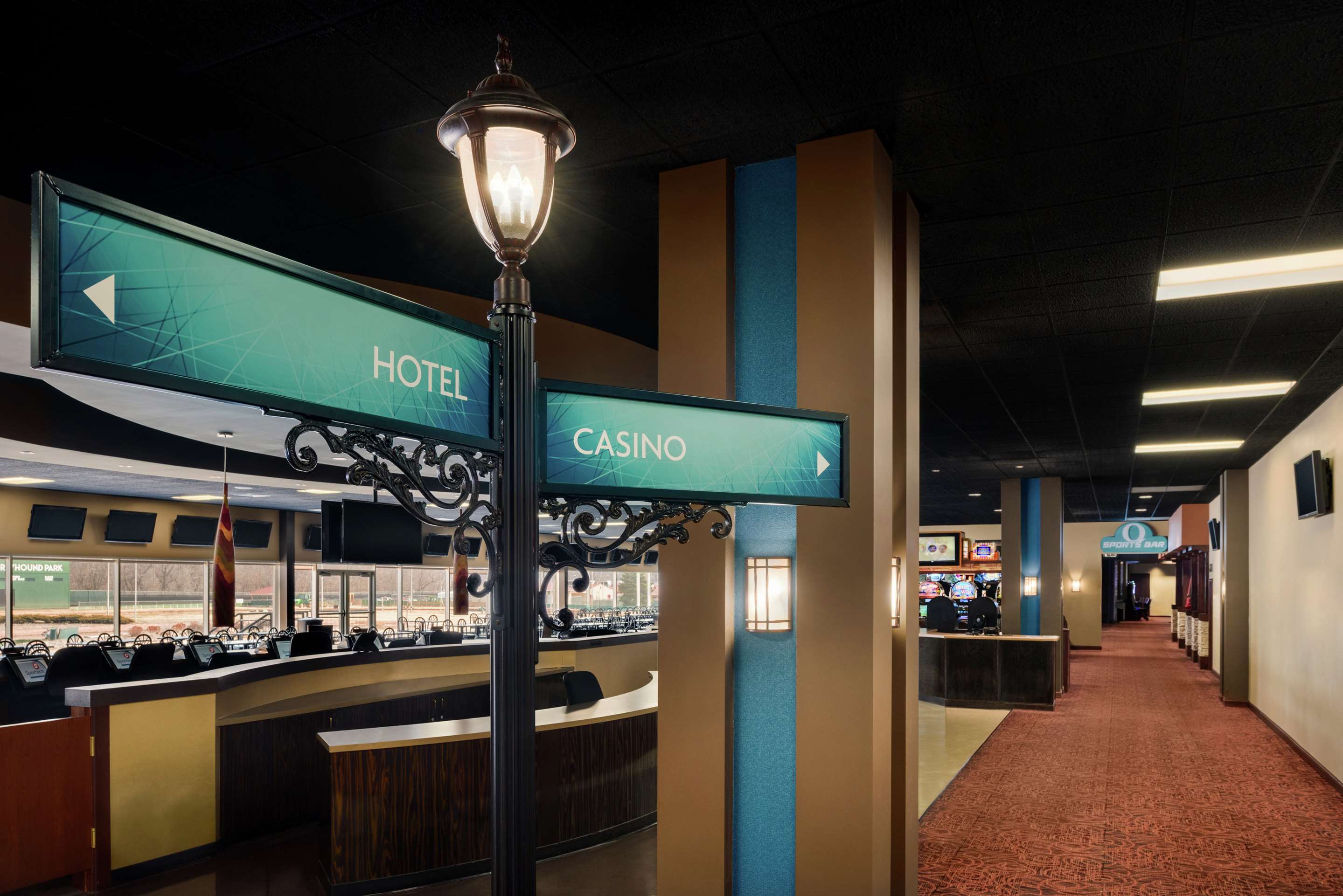 Casino | Hilton Garden Inn Dubuque Downtown