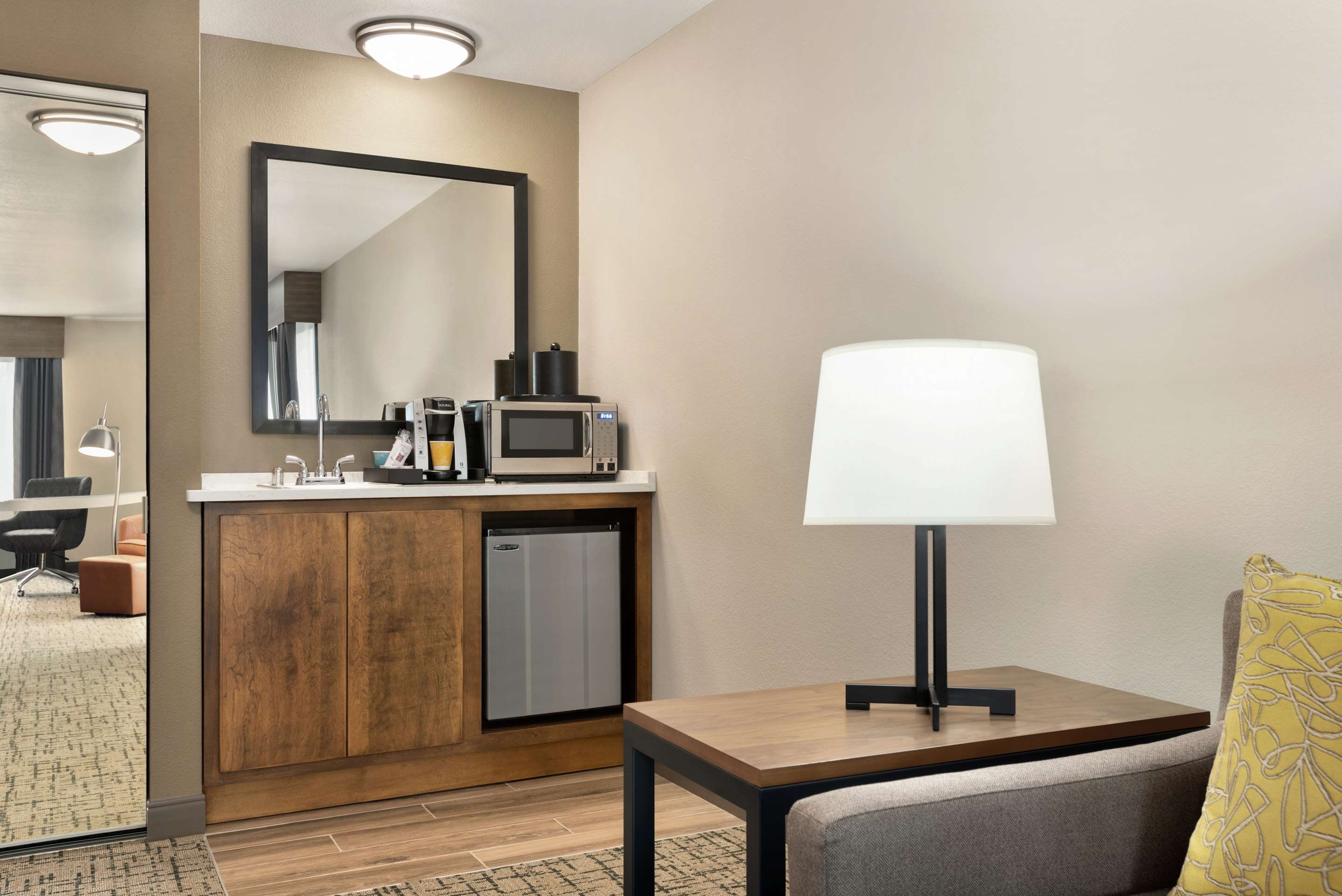 Guest room