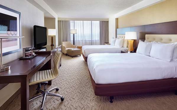  - DoubleTree by Hilton Hotel Arlington