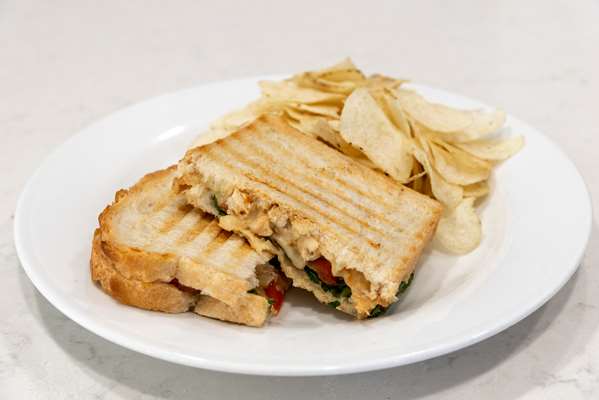 Restaurant - Hilton Garden Inn Courthouse Plaza Arlington