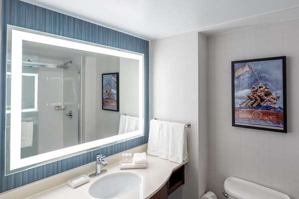  - Hilton Garden Inn Courthouse Plaza Arlington