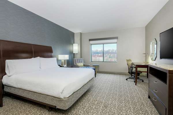  - Hilton Garden Inn Arlington Southwest