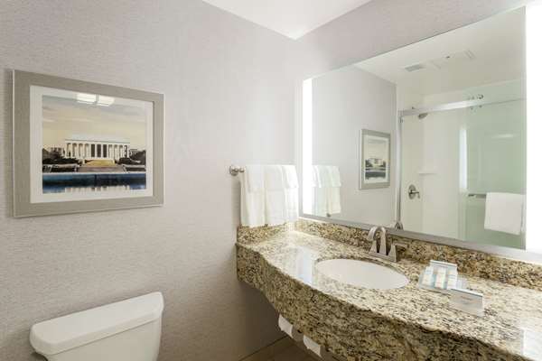 - Hilton Garden Inn Arlington Southwest