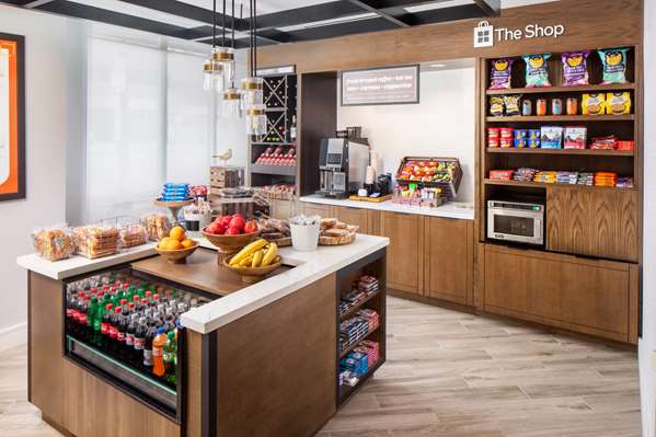 Restaurant - Hilton Garden Inn Downtown DC