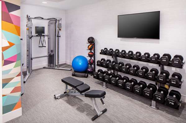 Fitness/ Exercise Room - Hilton Garden Inn Downtown DC