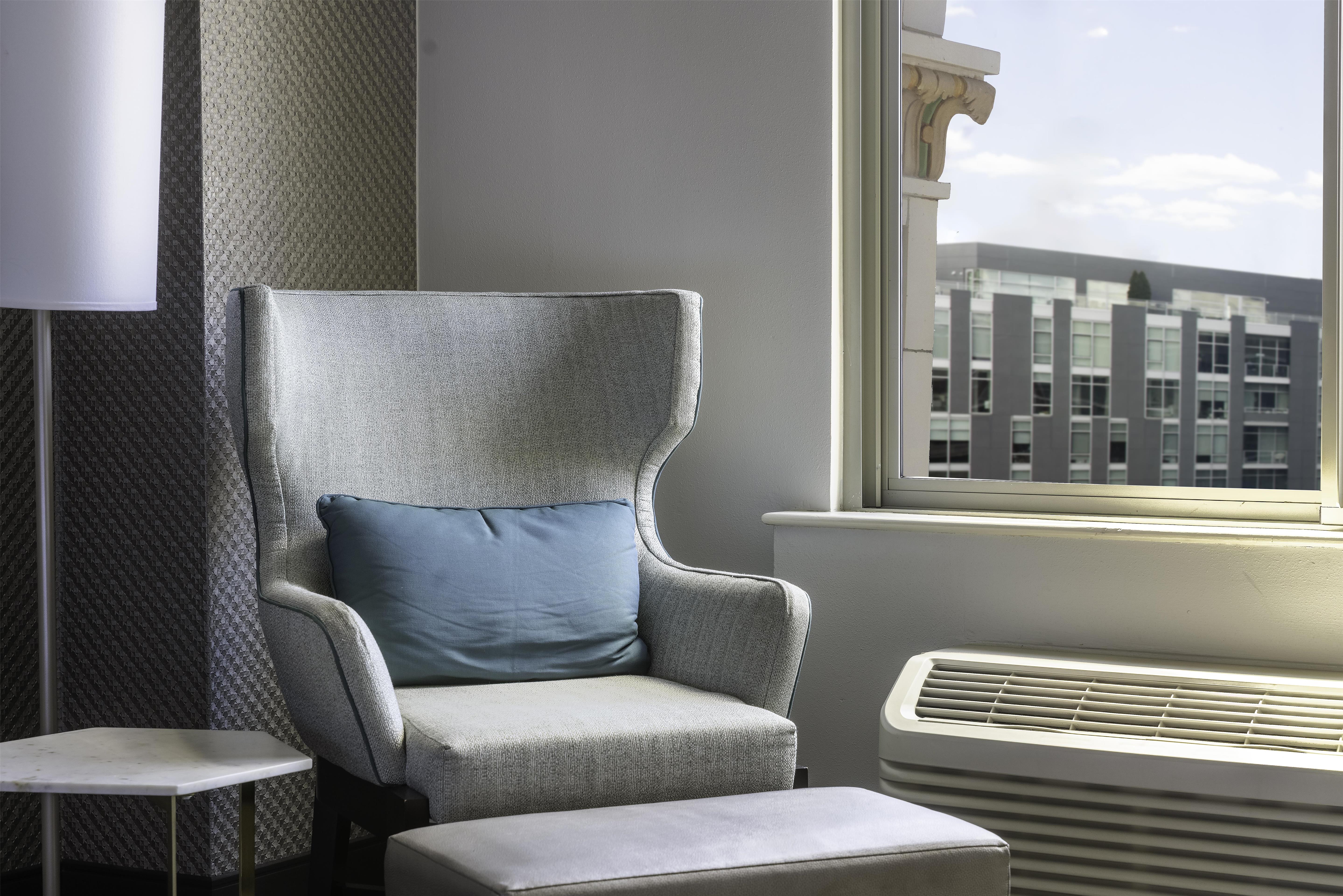Hilton Garden Inn Washington DC Downtown Room Type - 2 QUEEN BEDS HEARING ACC