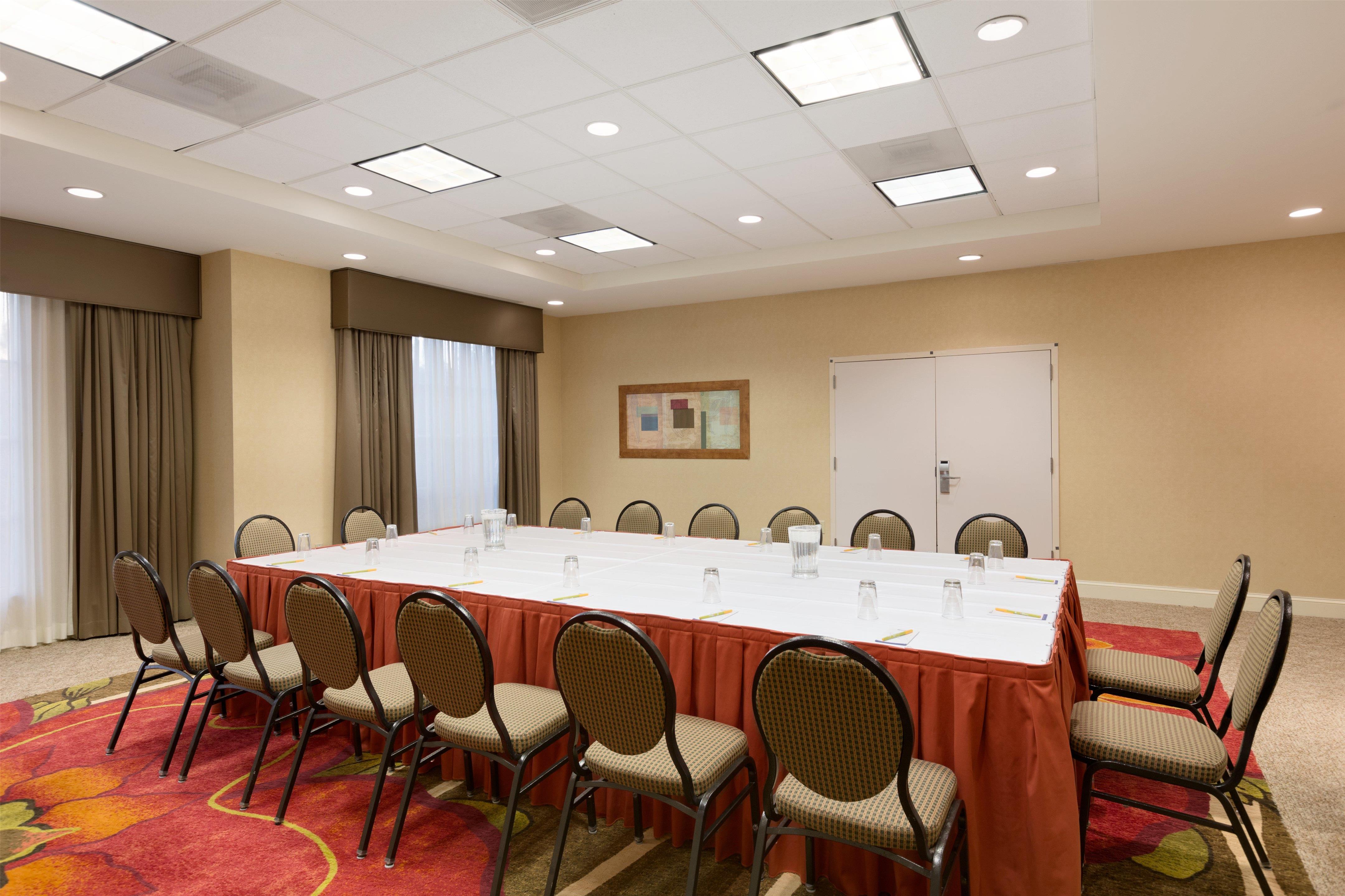 Meeting Room | Hilton Garden Inn Fredericksburg