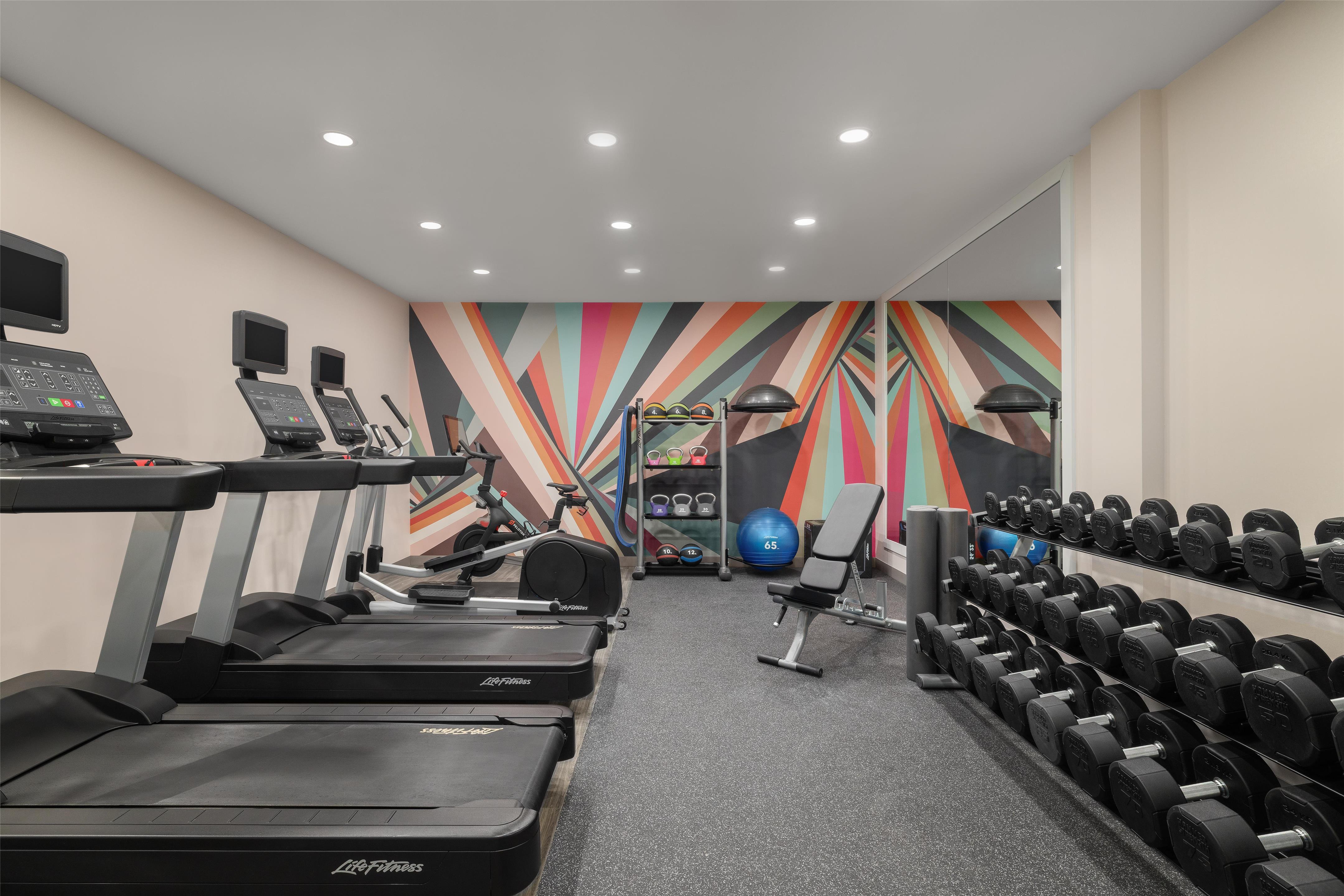Health club fitness center gym | Hilton Garden Inn Washington DC/Greenbelt
