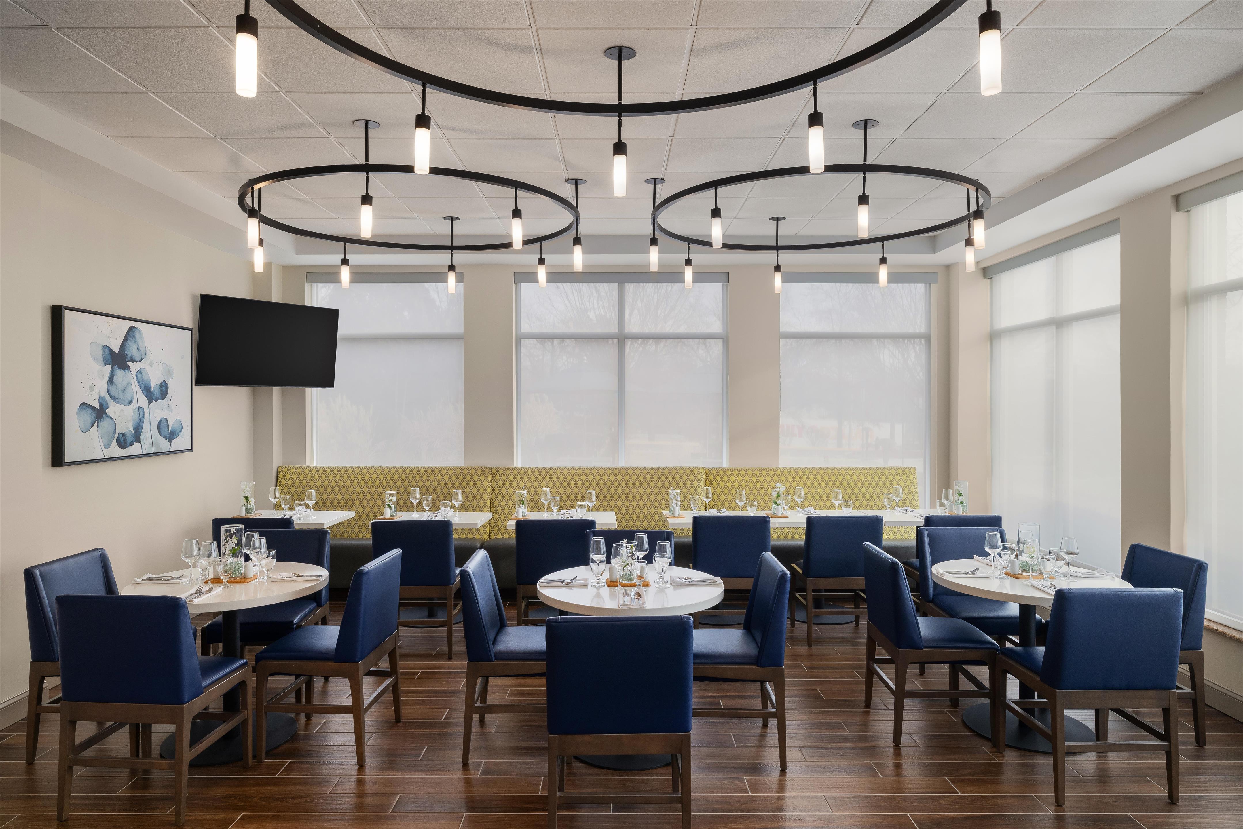 Restaurant | Hilton Garden Inn Washington DC/Greenbelt