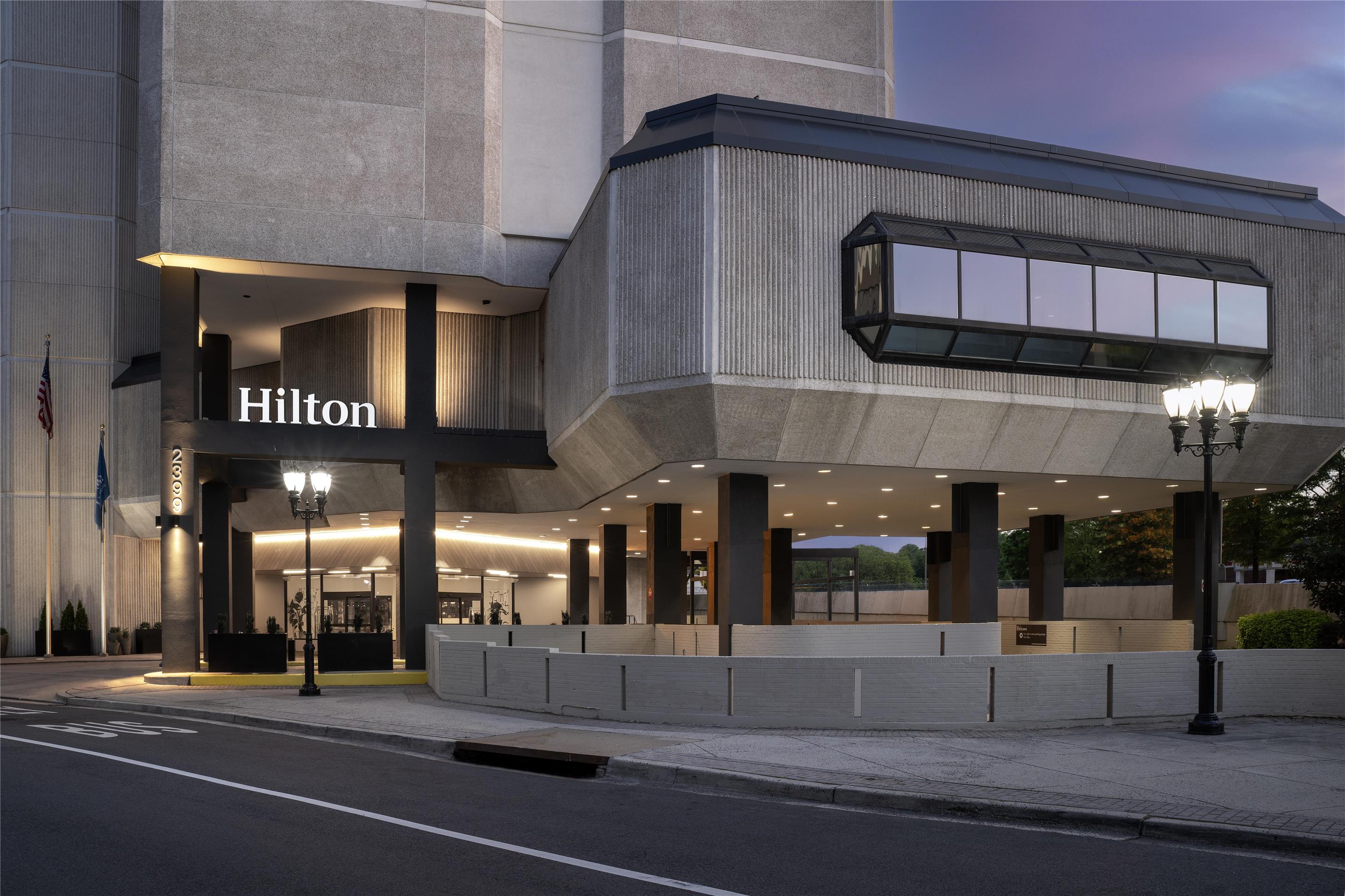 Exterior | Hilton Arlington National Landing
