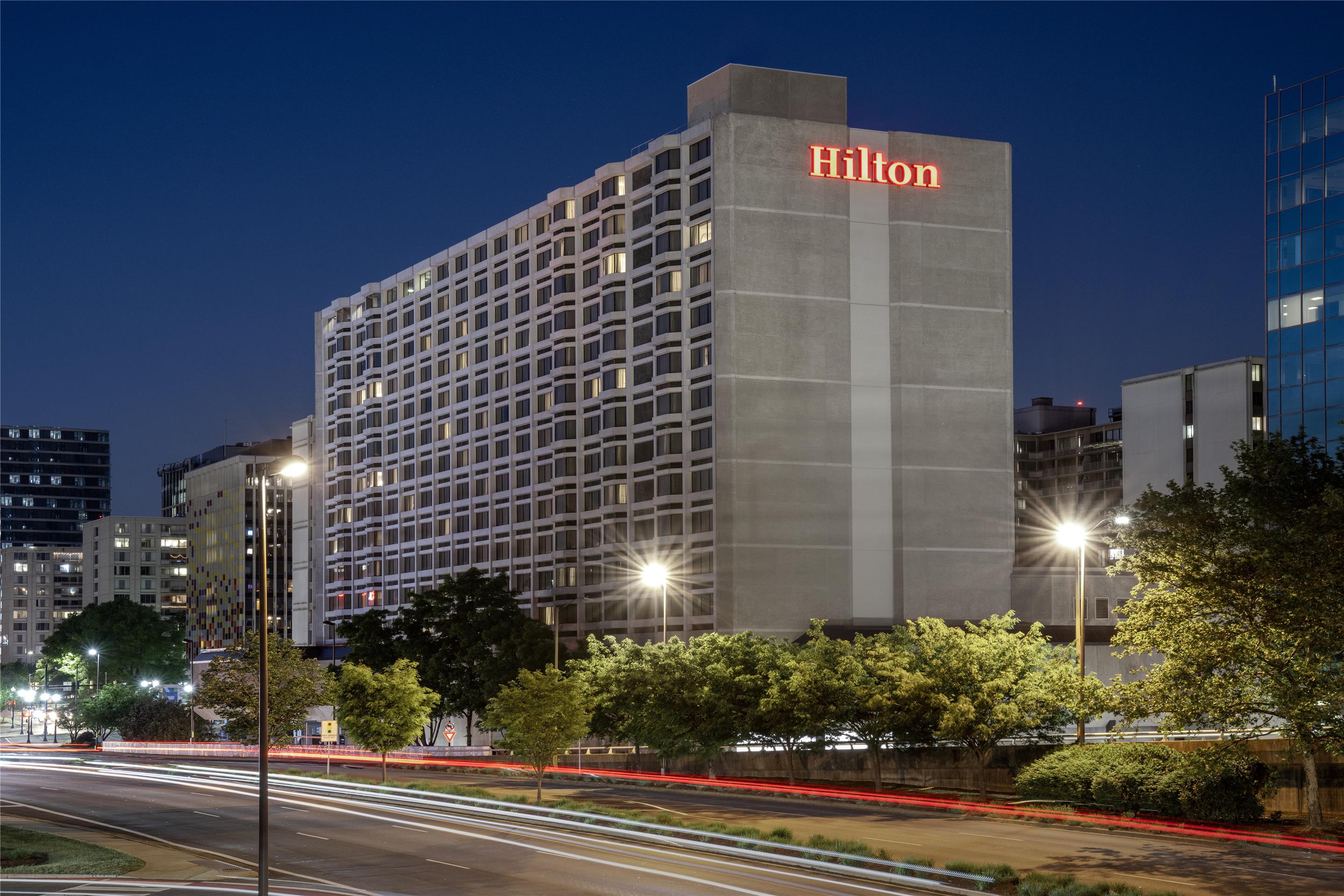 Exterior | Hilton Arlington National Landing