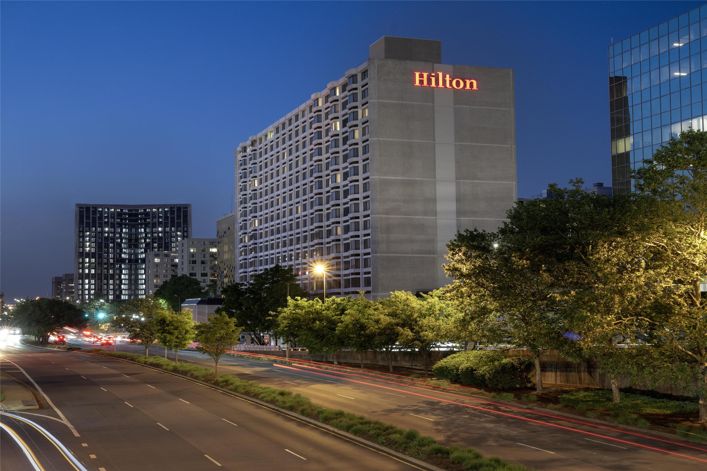 Exterior | Hilton Arlington National Landing